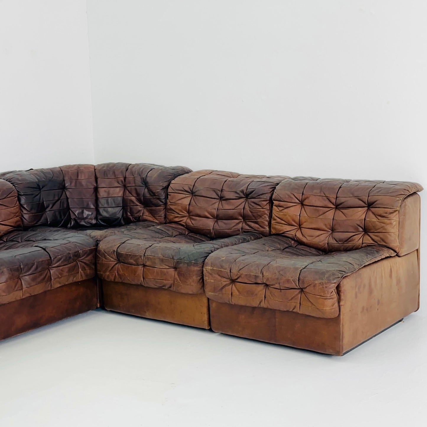 Set of 6 Mid Century DS11 Modular Patchwork Leather Sofa by De Sede, Switzerland, 1970s