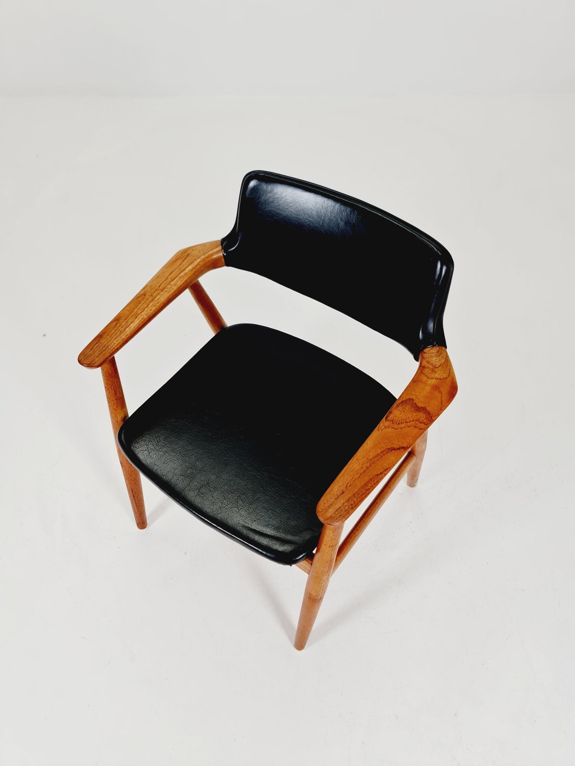 Mid century Danish Teak armchair by ERIK KIRKEGAARD for Glostrup from the 60s