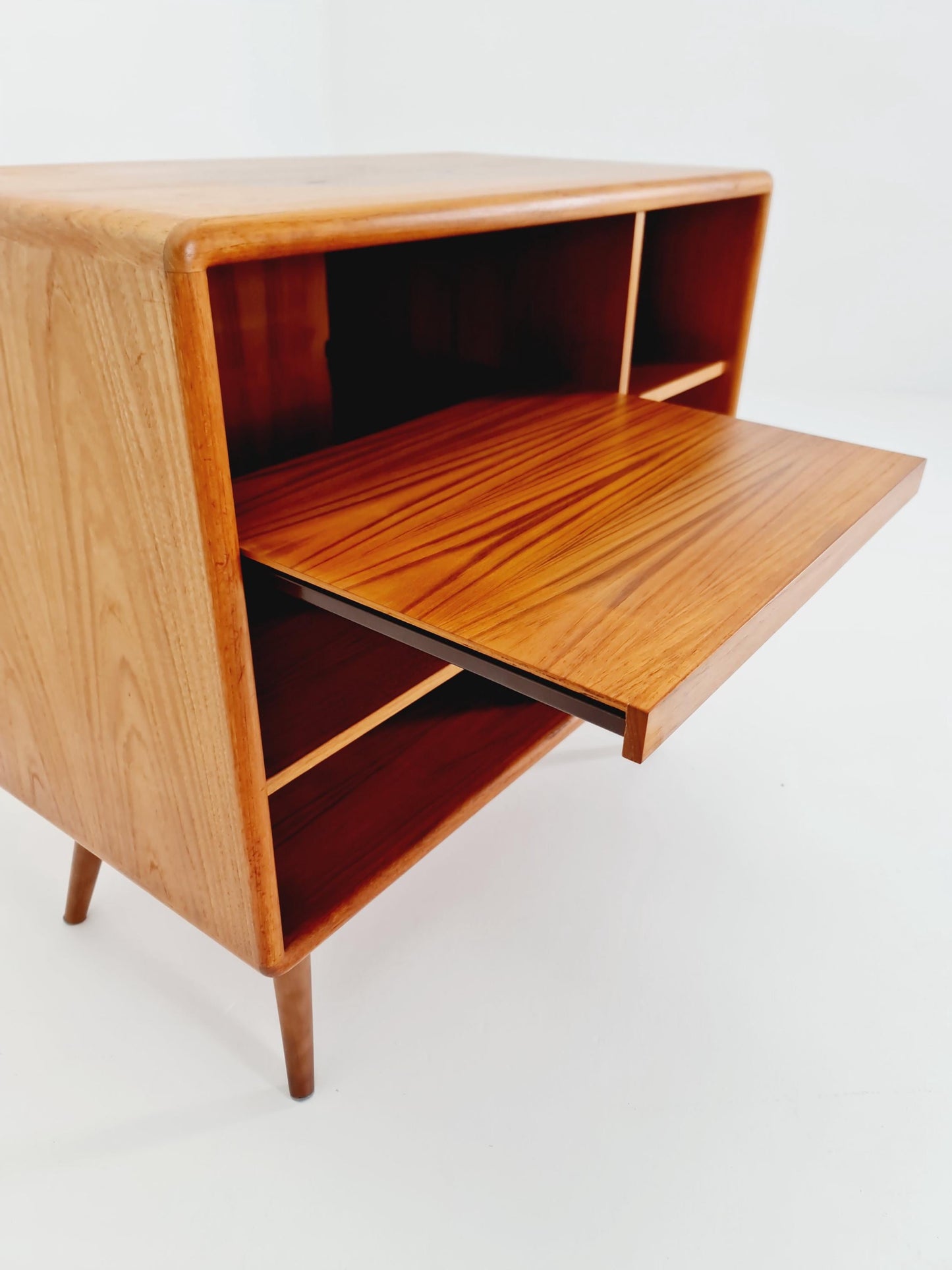 Mid century Solid Danish teak hallway cabinet, Record cabinet By Dyrlund 1960s