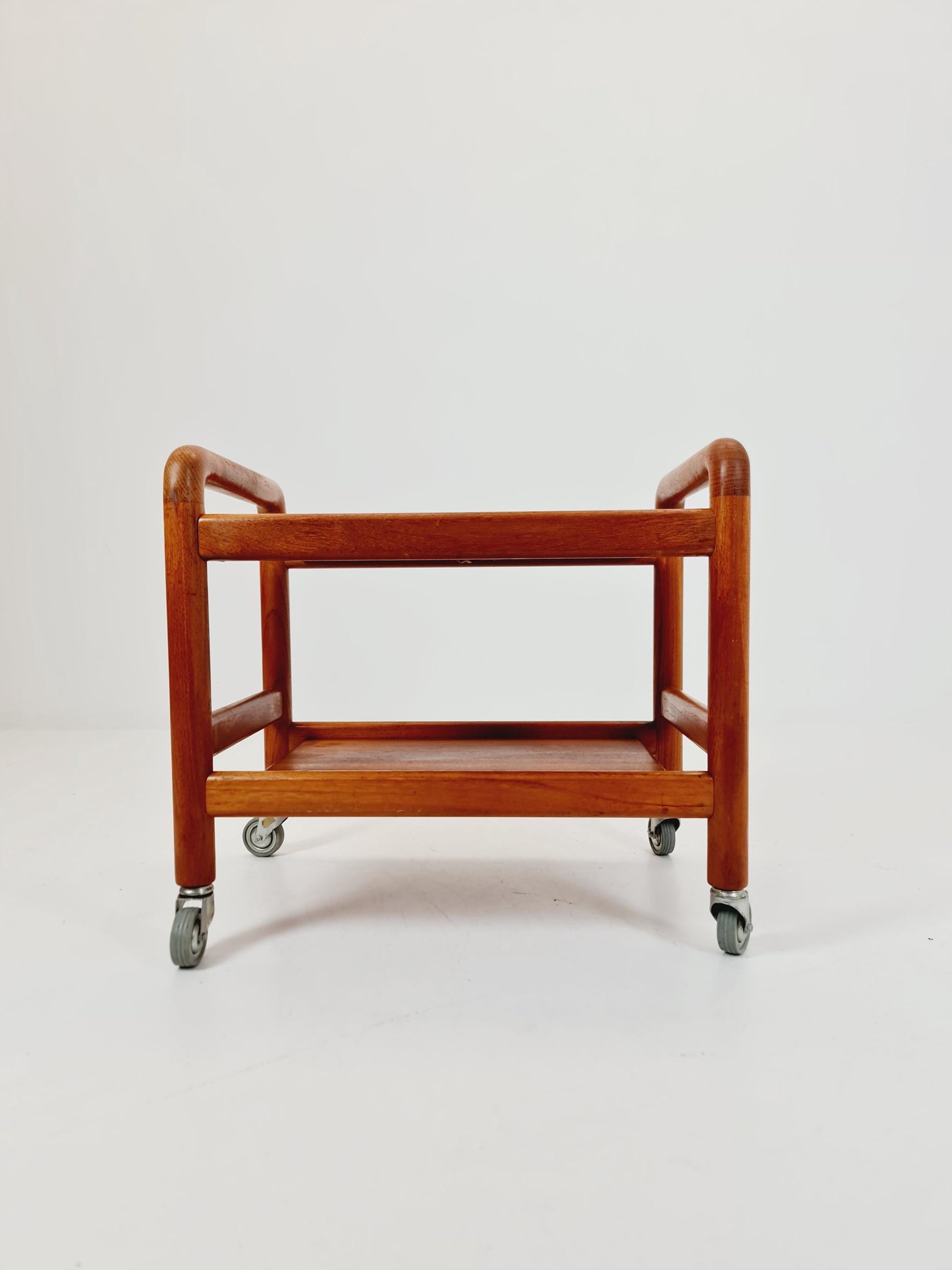 Vintage mid century danish trolley in solid teak/ bar cart By Salling Stolefabrik, 1960s