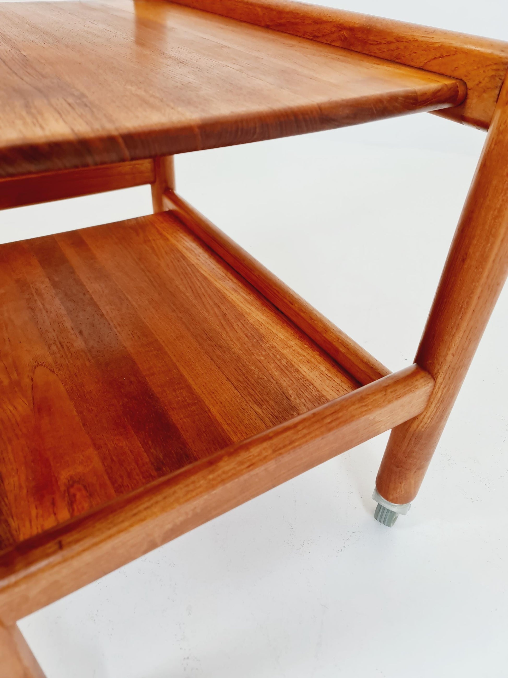 Vintage mid century danish trolley in solid teak/ bar cart By Salling Stolefabrik, 1960s