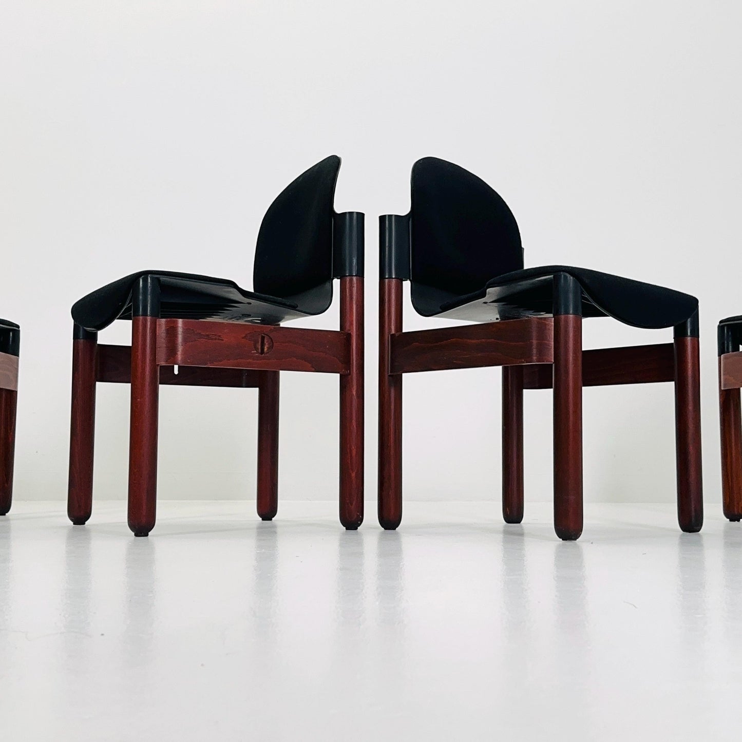 Set of 4 mid century dining chairs "Flex" by Gerd Lange for Thonet, 1970s West Germany