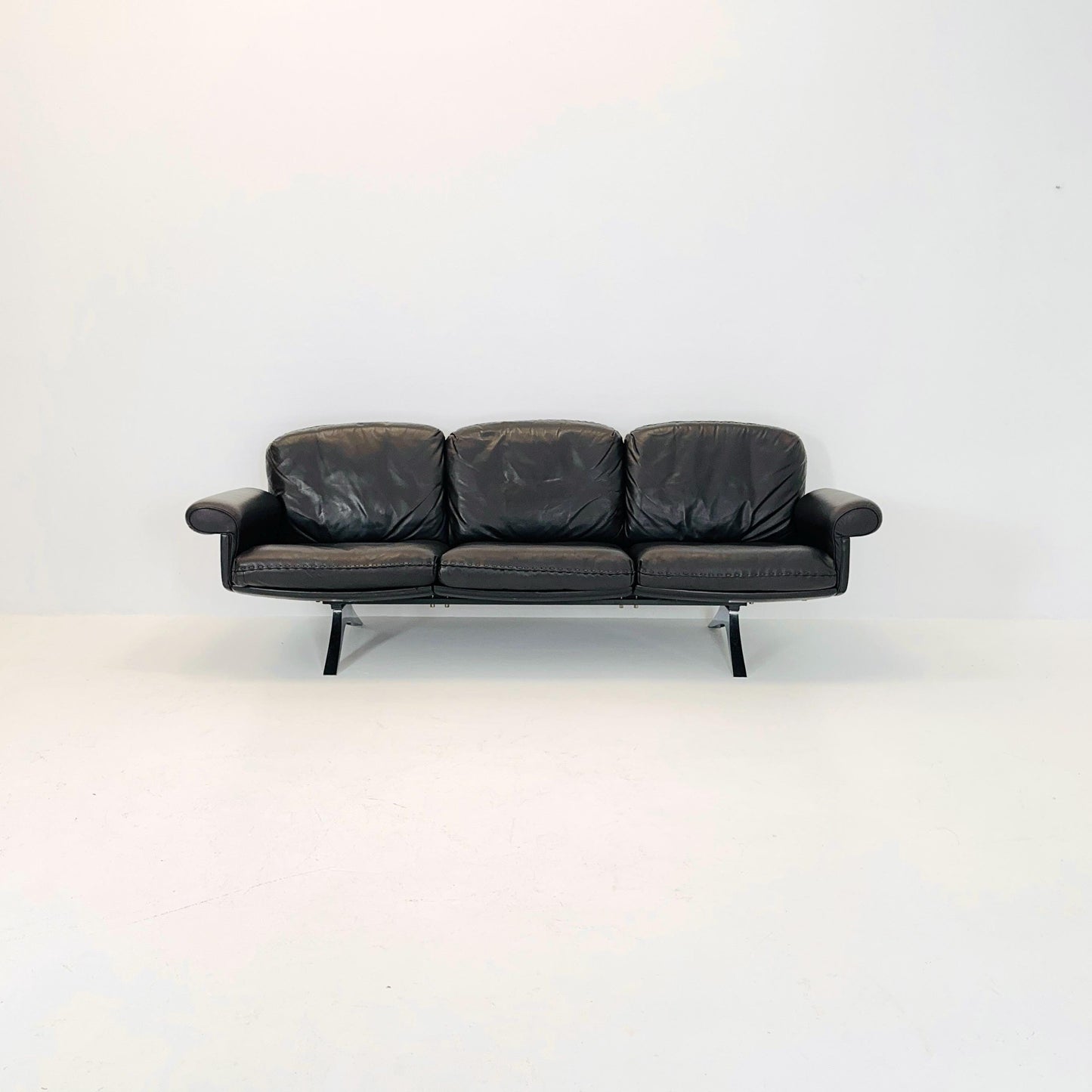 Mid Century De Sede "DS-31" 3-seater sofa in brown leather, Switzerland 1970s