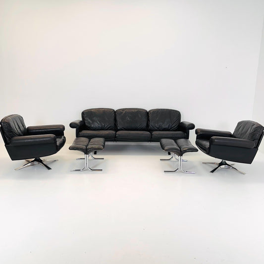 Mid Century De Sede "DS-31" 3-seater sofa and two armchairs set & ottomans in brown leather, Switzerland 1970s