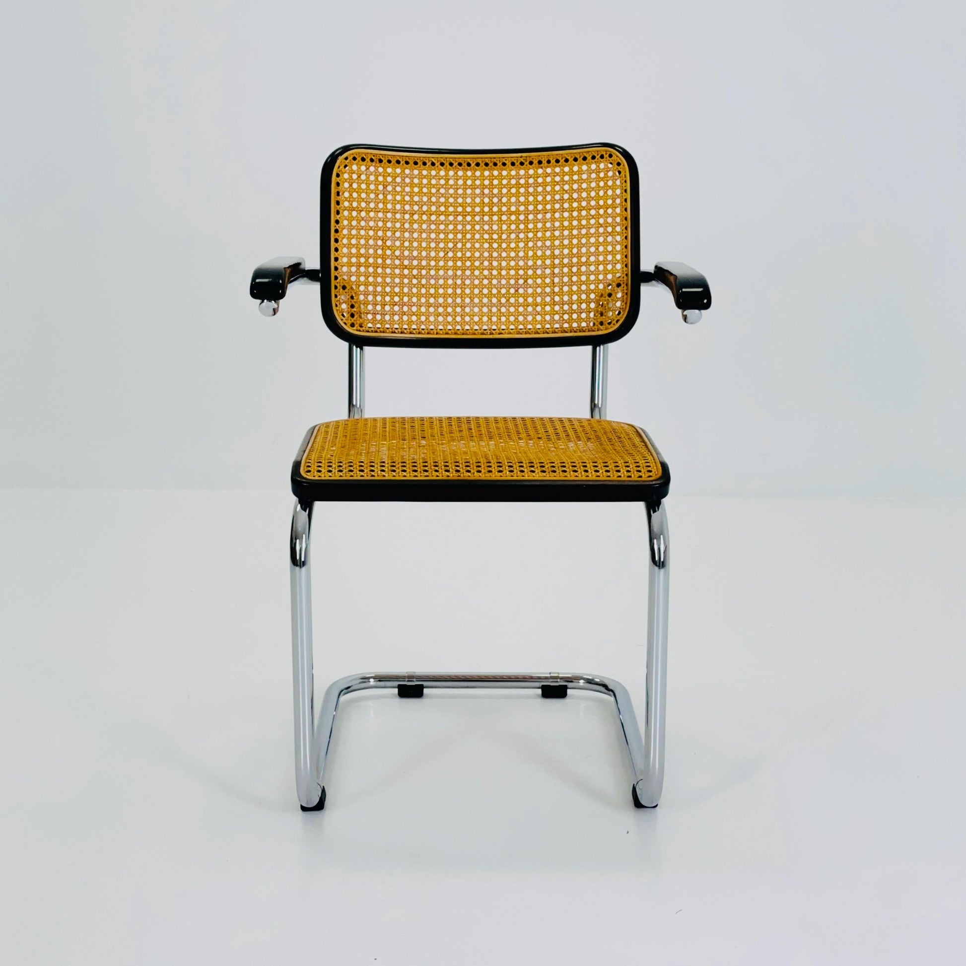 Mid century Original Cesca S64 Cantilever Armchair by Marcel Breuer, Bauhaus Design, Germany Thonet 1970s