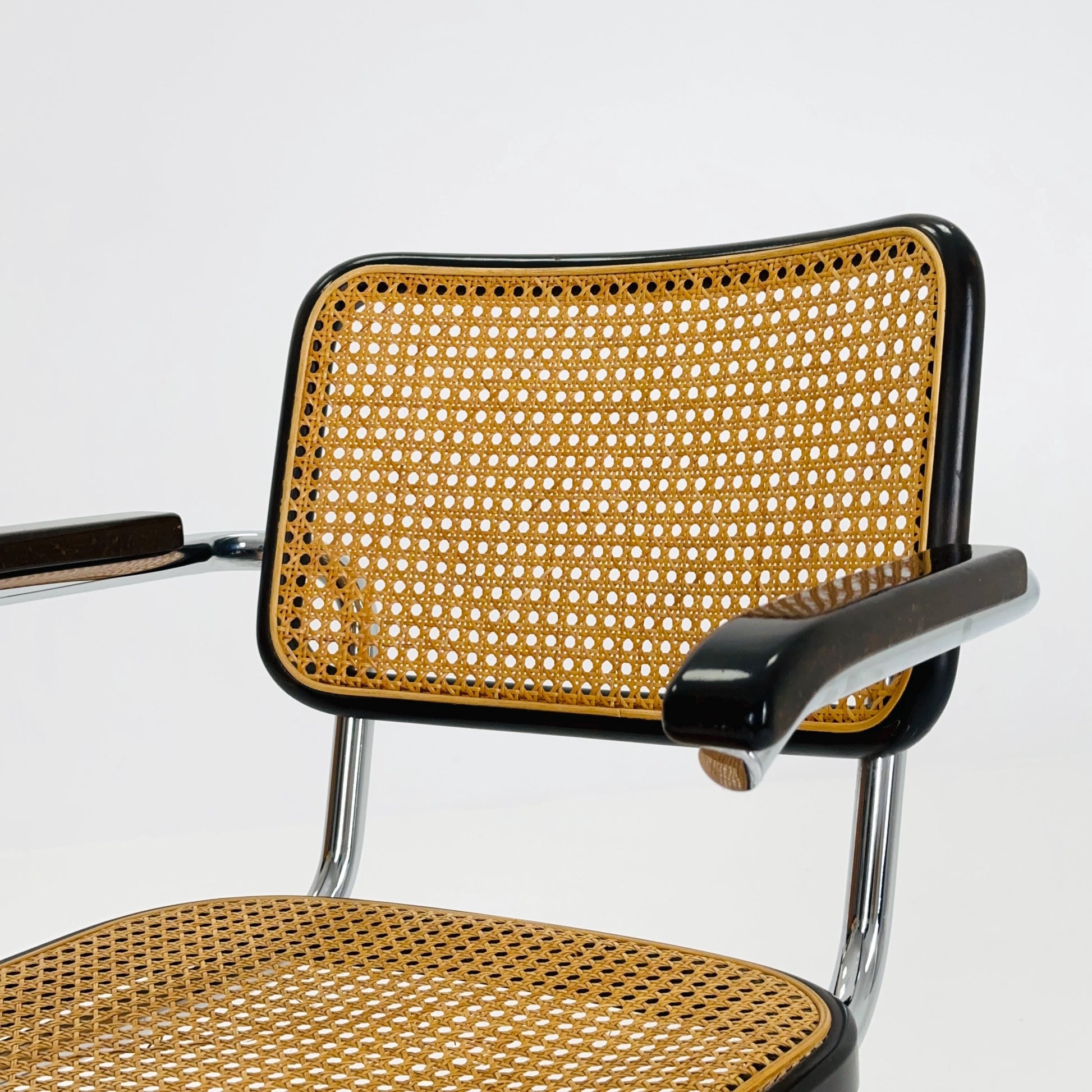 Mid century Original Cesca S64 Cantilever Armchair by Marcel Breuer, Bauhaus Design, Germany Thonet 1970s