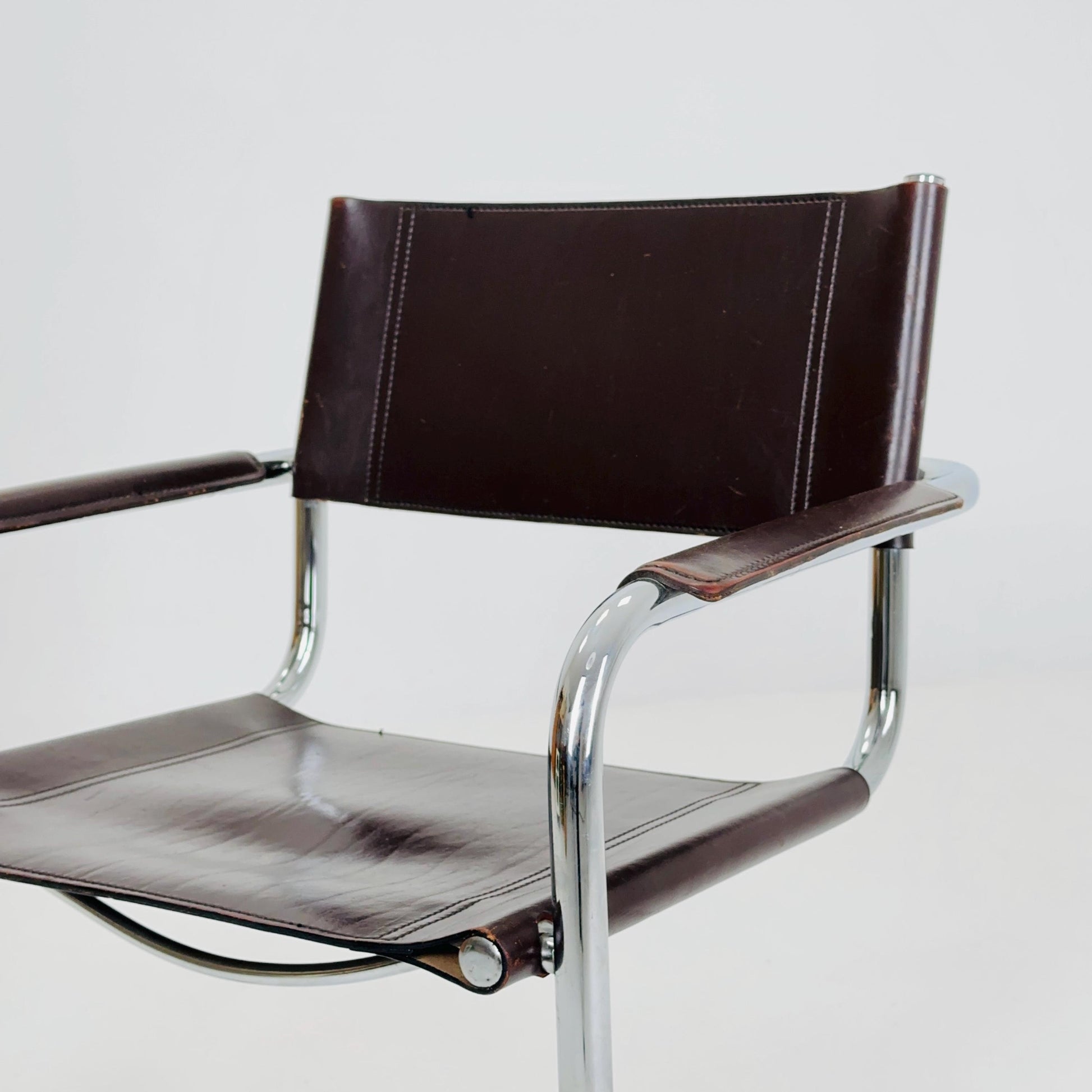 Mid-Century Bauhaus S34 Mart Stam Chocolat Brown armchair Italy, 1980s
