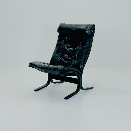 Mid Century “Siesta” Armchair by Ingmar Relling, Westnofa Furniture, Norway — Full Black Edition, Leather & Wooden Frame, 1960s