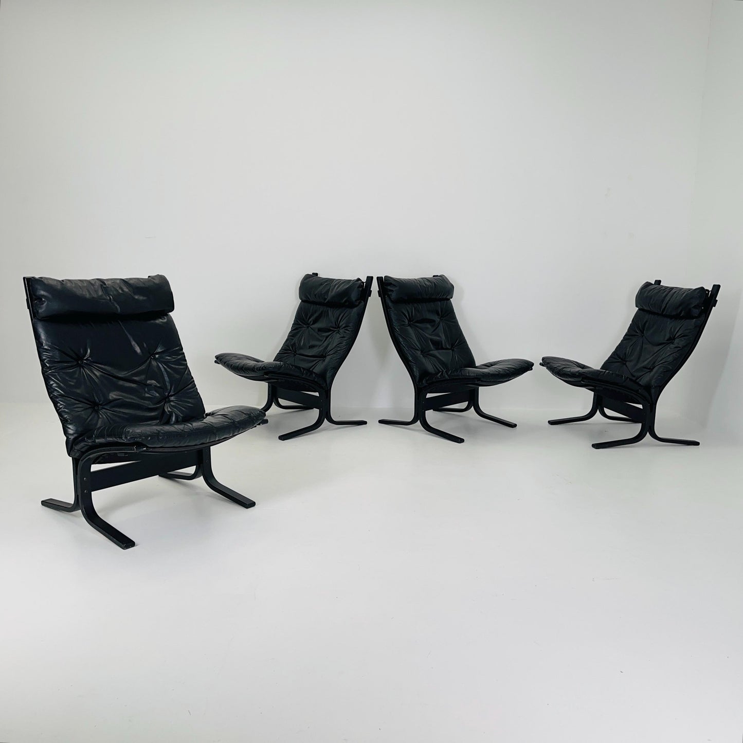 Mid Century “Siesta” Armchair by Ingmar Relling, Westnofa Furniture, Norway — Full Black Edition, Leather & Wooden Frame, 1960s