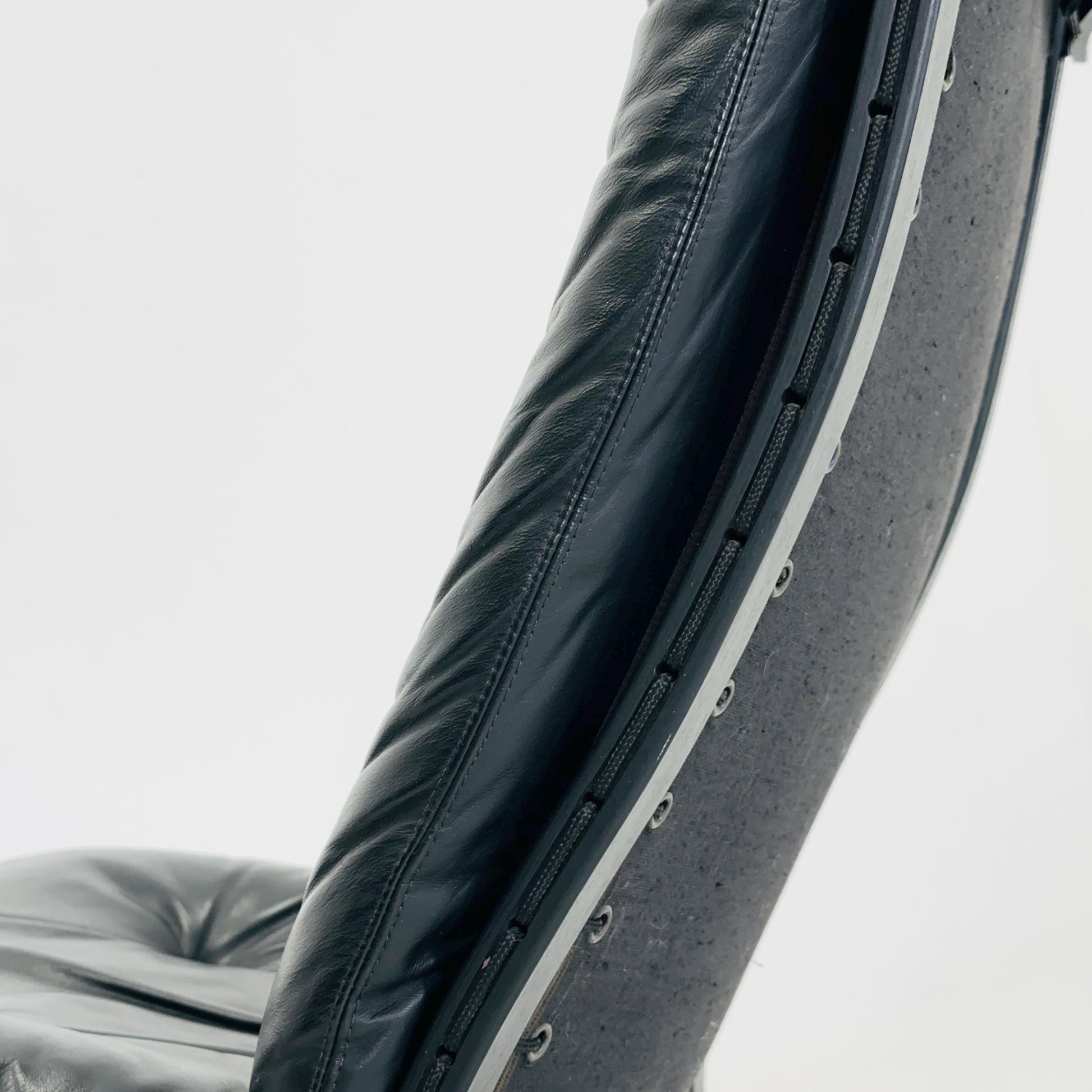 Mid Century “Siesta” Armchair by Ingmar Relling, Westnofa Furniture, Norway — Full Black Edition, Leather & Wooden Frame, 1960s