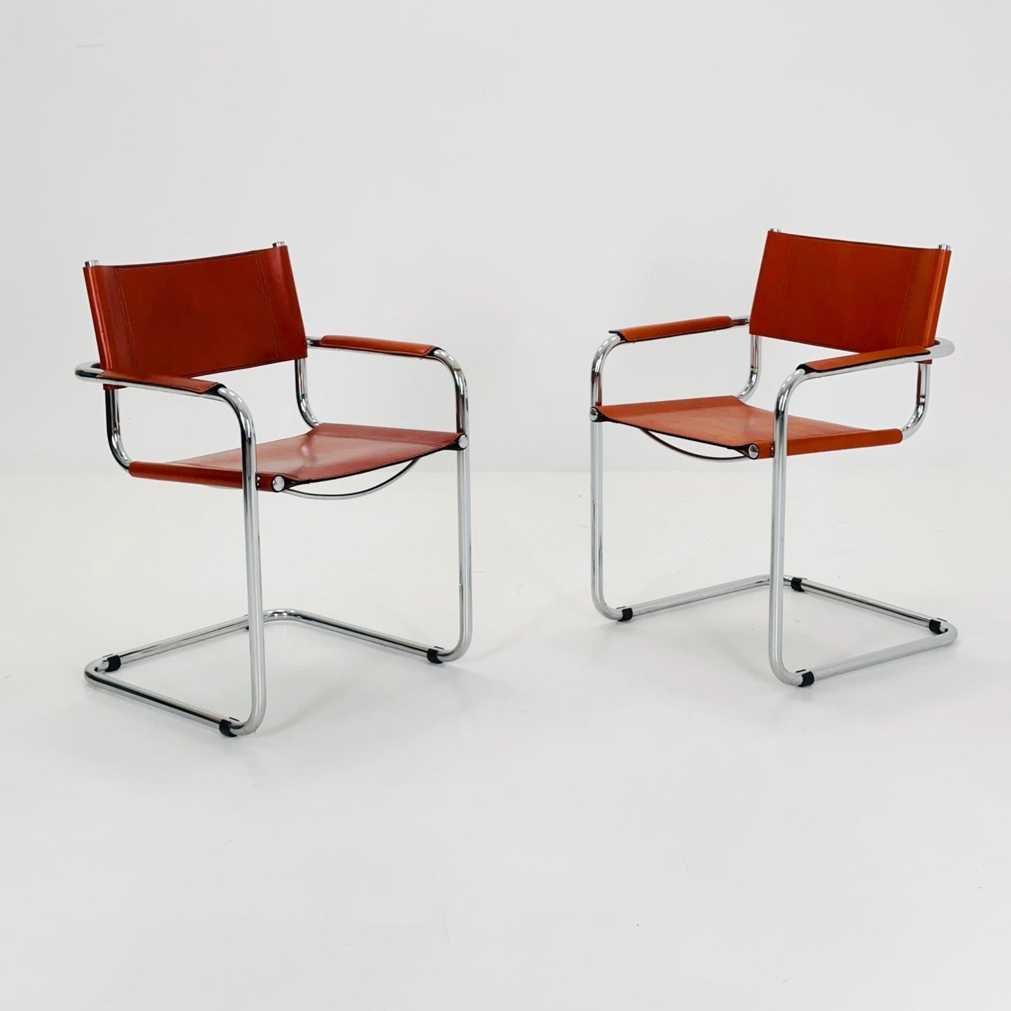 Set of 2 Mid century Model S34 Cognac Leather armchairs by Mart Stam & Marcel Breuer 1980s Italy