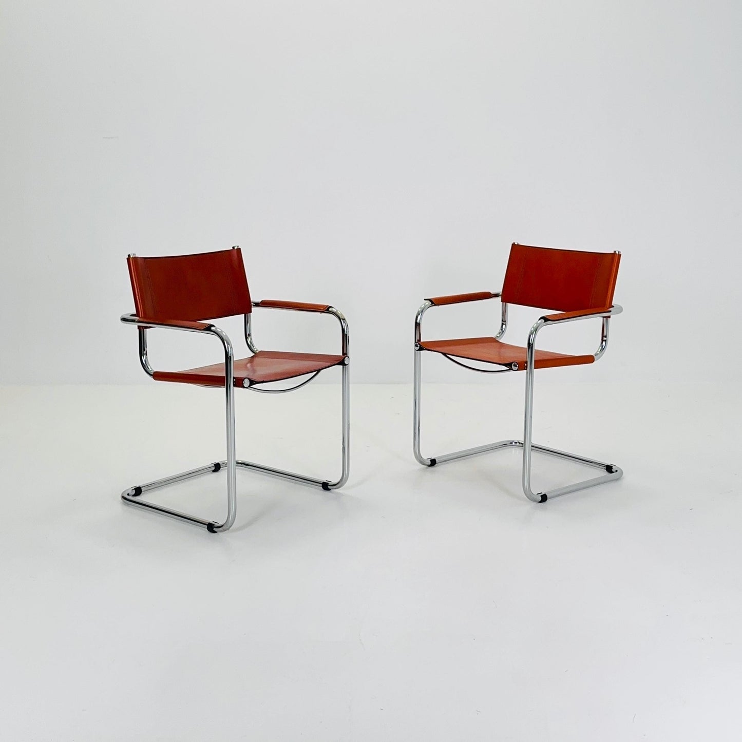 Set of 2 Mid century Model S34 Cognac Leather armchairs by Mart Stam & Marcel Breuer 1980s Italy