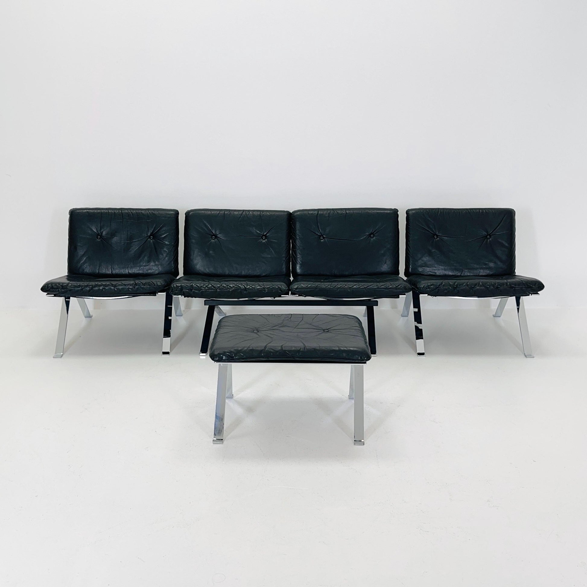 Set of 4 items Mid century leather lounge Euro lounge chairs by Hans Eichenberger for Girsberger - 1960s Switzerland