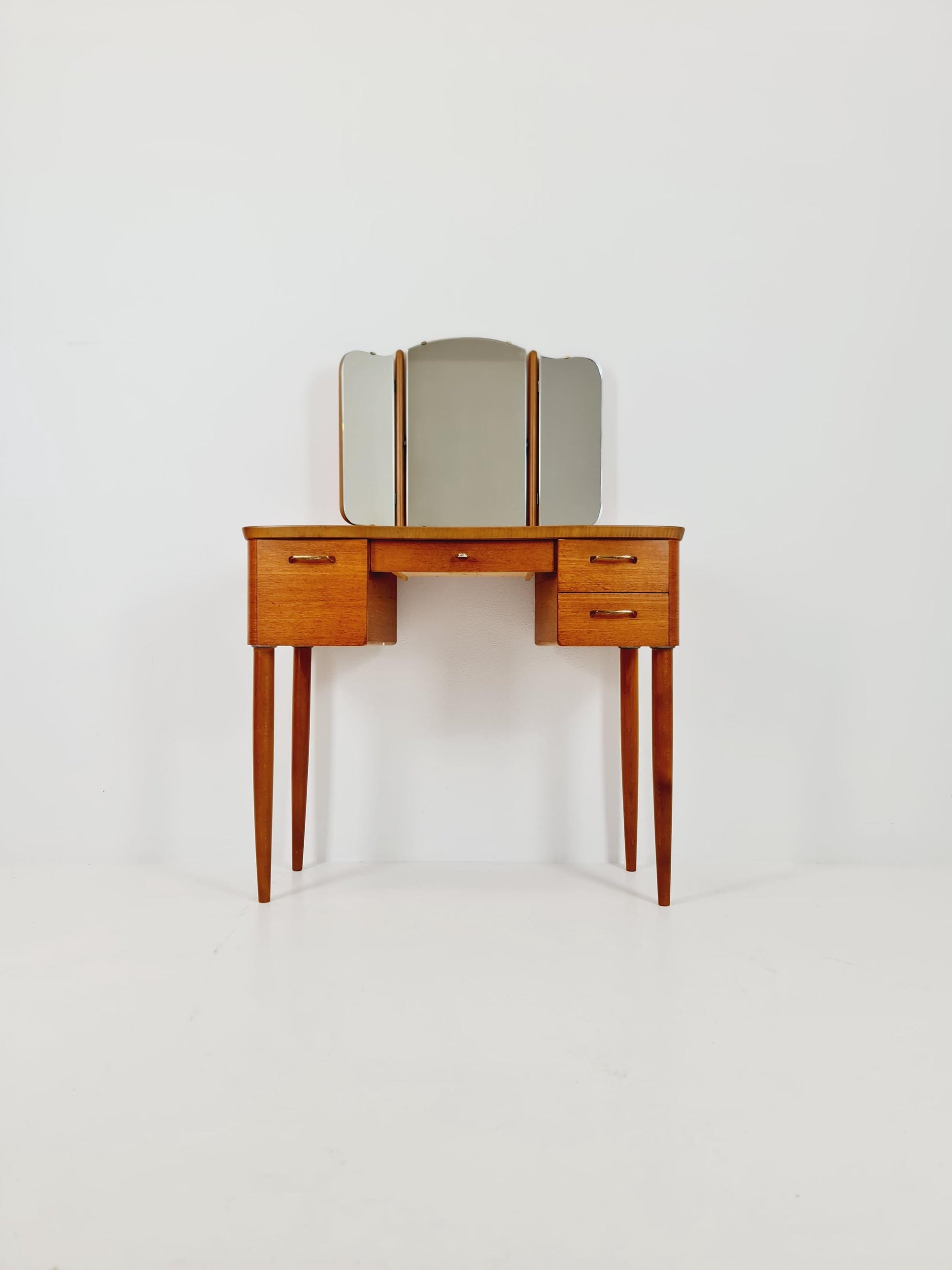 Mid Century Modern teak vanity table/ make up table with stool by Fröseke for AB nybrofabriken, 1960s