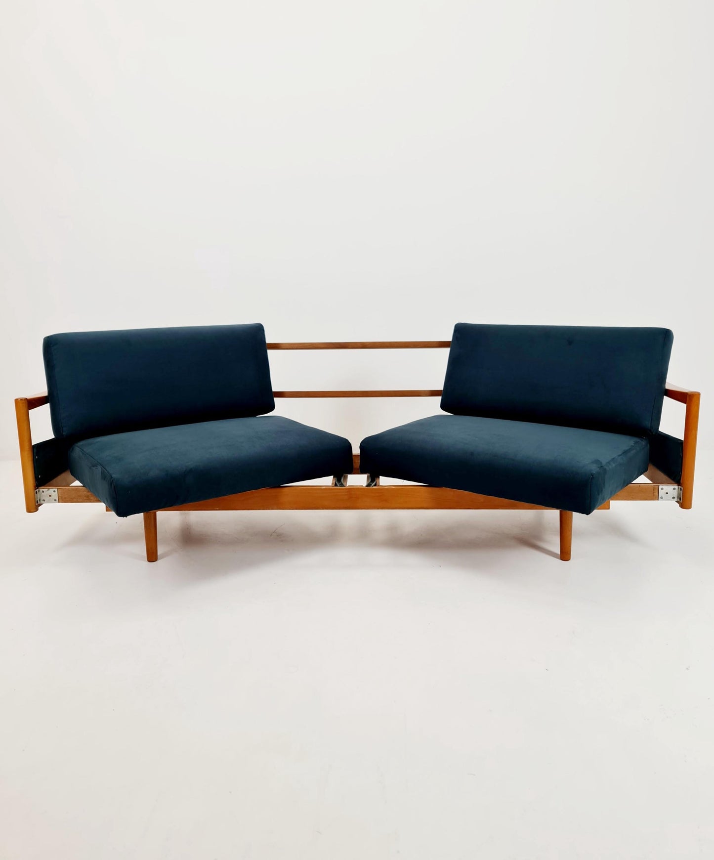 Rare Midcentury Stella Sofa Ash wood Daybed By Walter knoll , Germany, 1950s