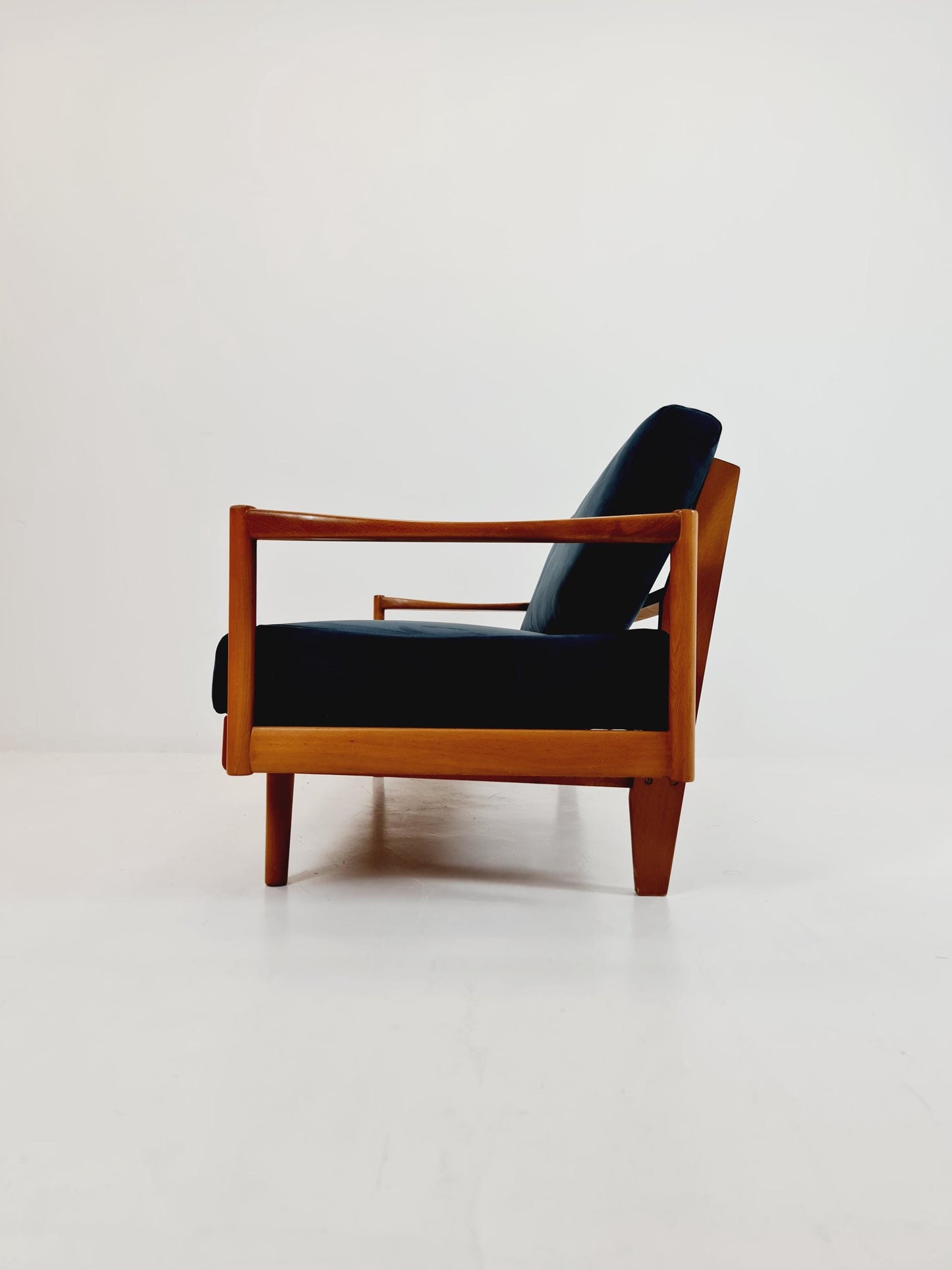 Rare Midcentury Stella Sofa Ash wood Daybed By Walter knoll , Germany, 1950s