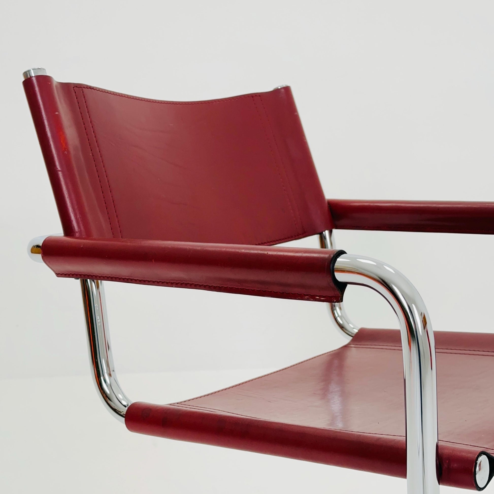 Mid century Bauhaus Matteo Grassi Mg5 wine red leather cantilever armchair by Mart Stam italy 1980s