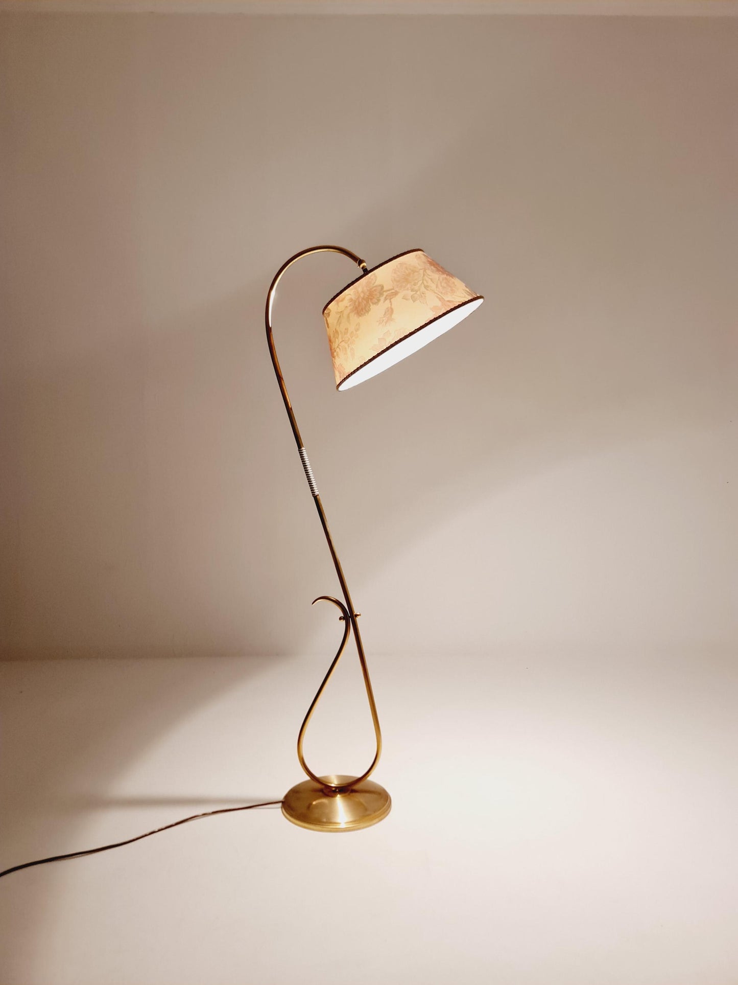 EXTREME RARE brass 1950s vintage floor lamp