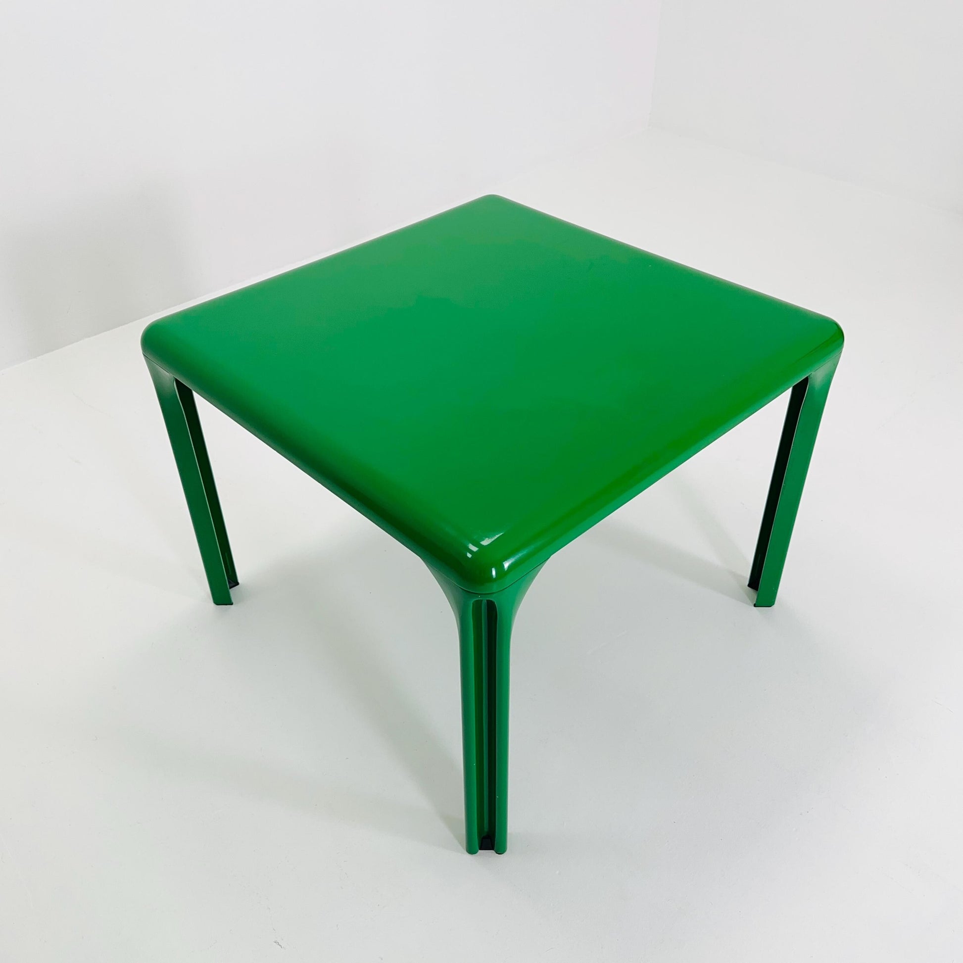 Set of 4 Retro Green 4875 Chairs by Carlo Bartoli for Kartell & Matching Stadio Dining Table by Vico Magistretti for Artemide, Italy, 1970s