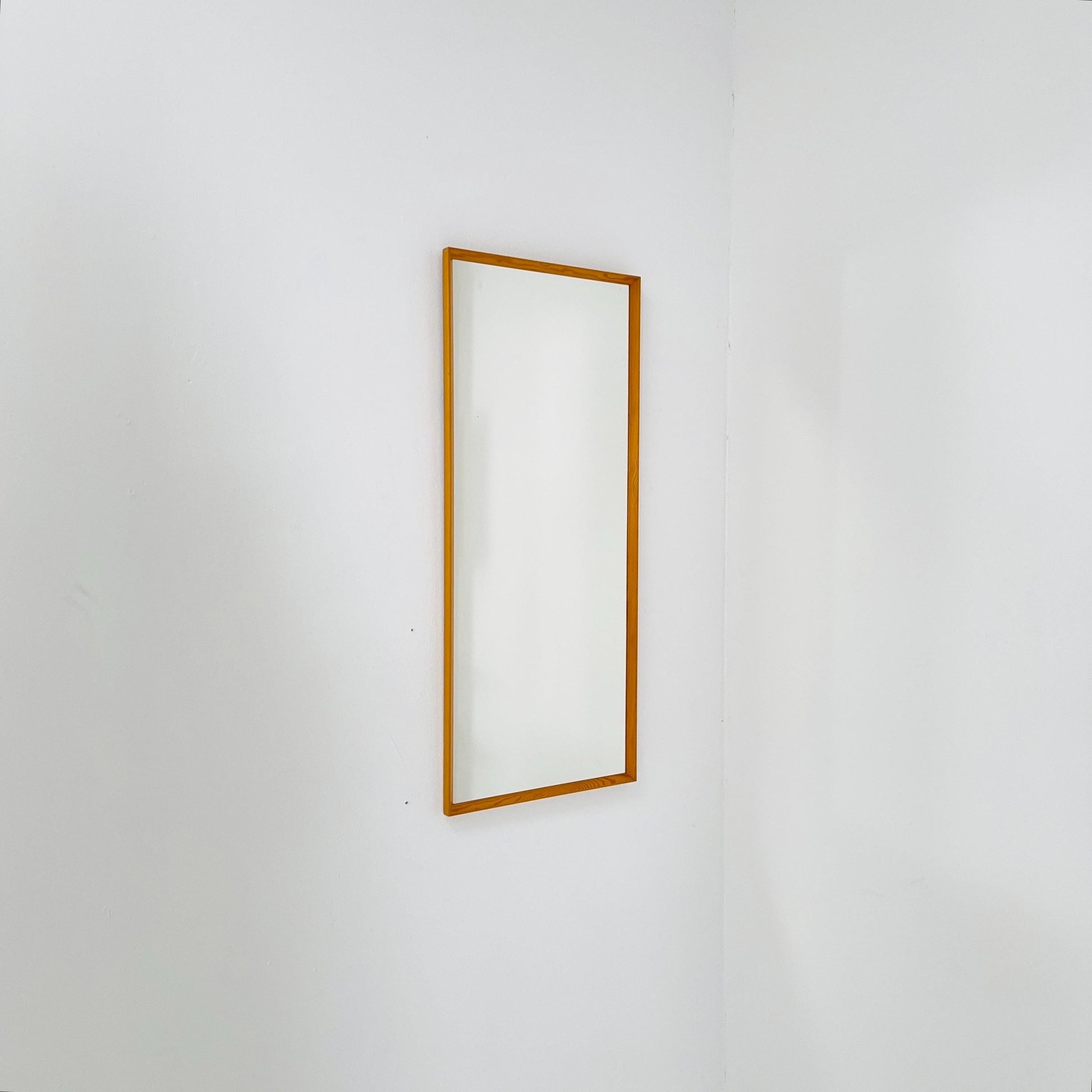 Oak Swedish mid-century Modern wall-mounted mirror By G&T Sweden 1960s