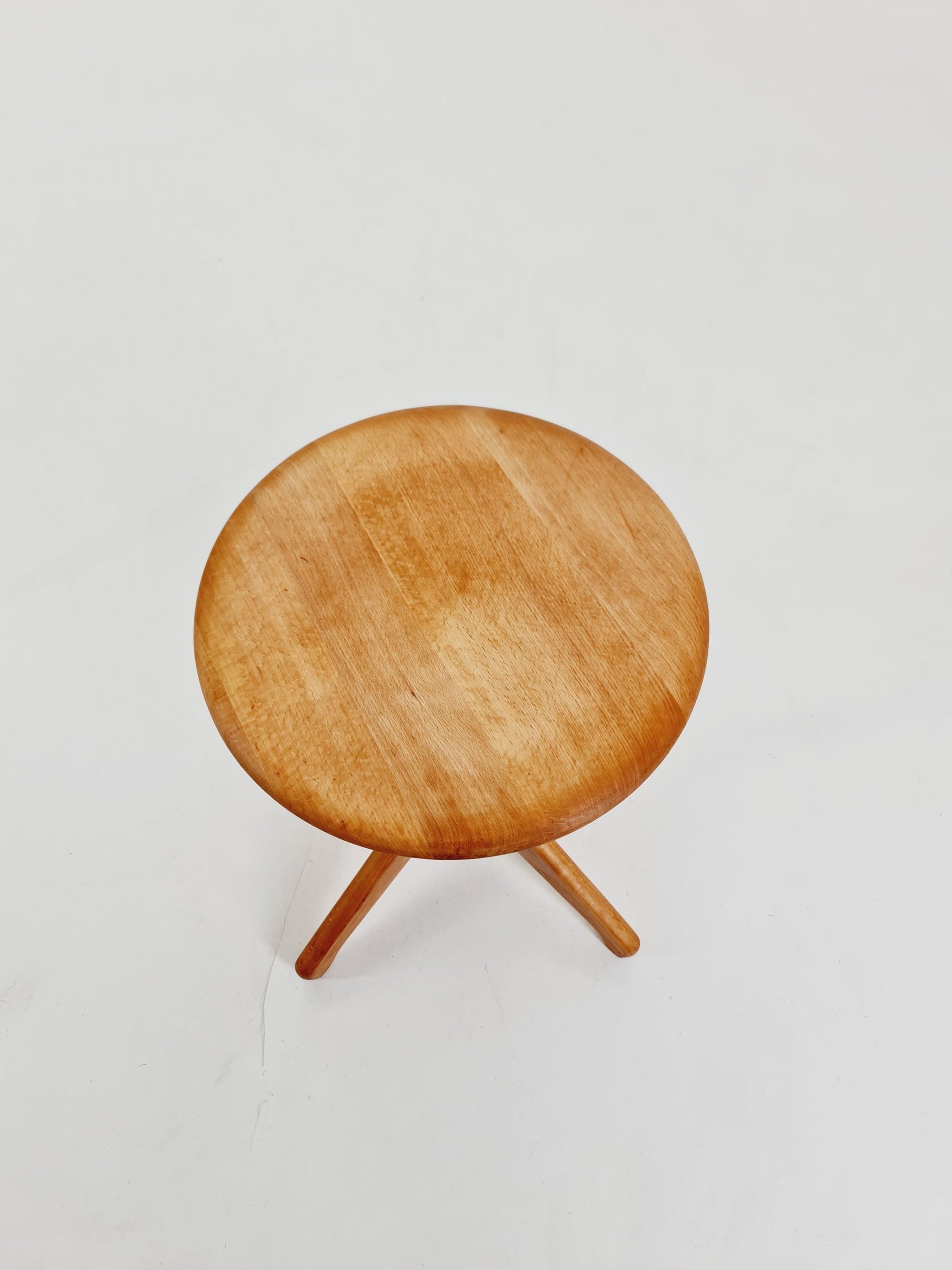 Rare Bauhaus swivel office stool in solid wood By SEDUS 1930s