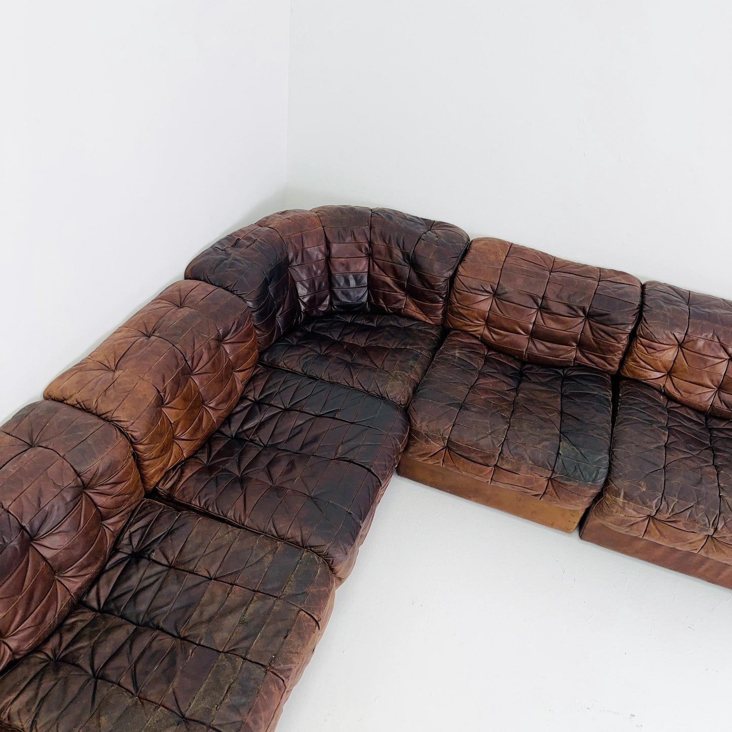 Set of 6 Mid Century DS11 Modular Patchwork Leather Sofa by De Sede, Switzerland, 1970s