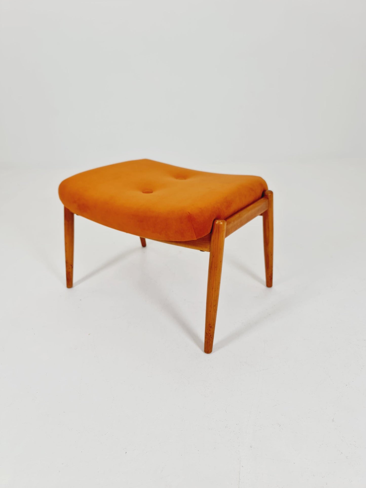 Mid century modern German ottoman/footstool By Hartmut Lohmeyer from the 50s