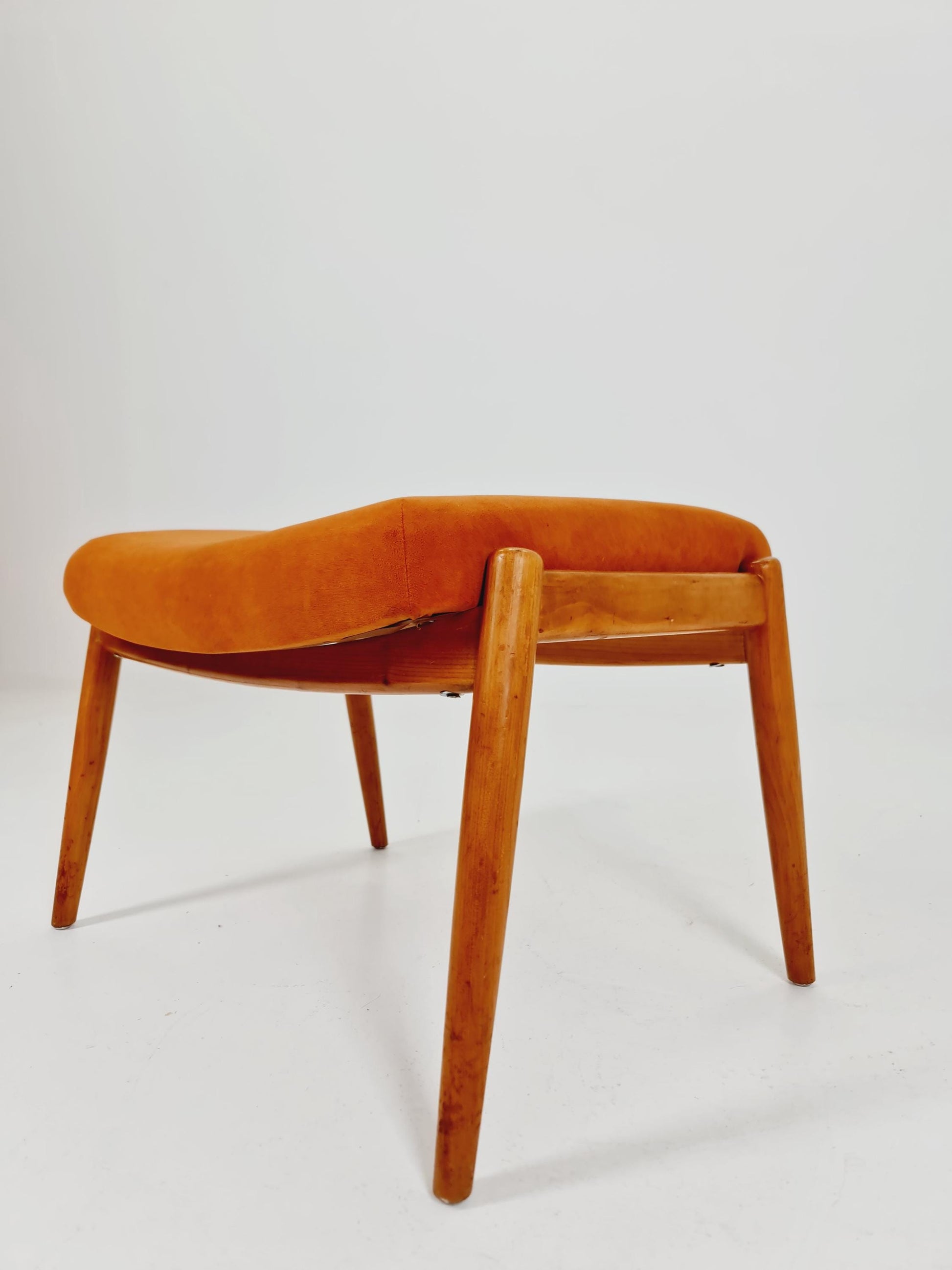 Mid century modern German ottoman/footstool By Hartmut Lohmeyer from the 50s