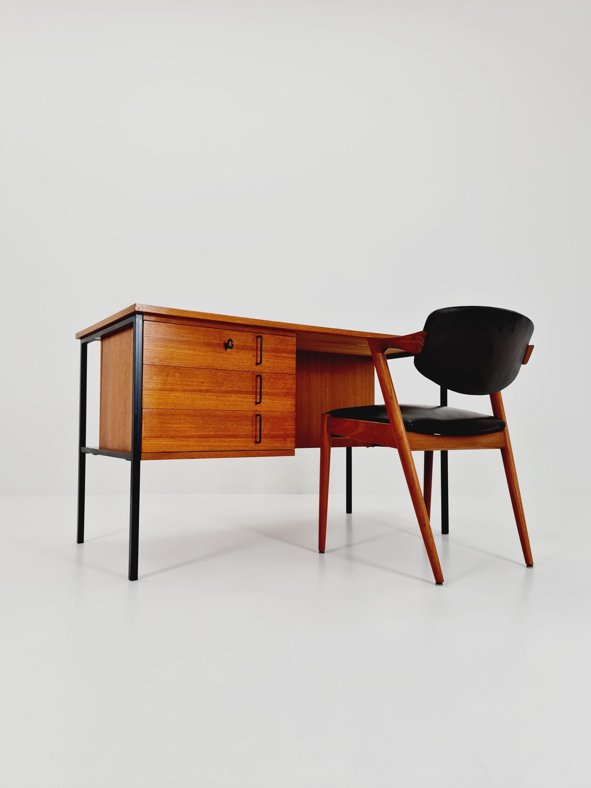 Mid century vintage desk German desk by Günther Renkel for Rego Möbel , 1950s