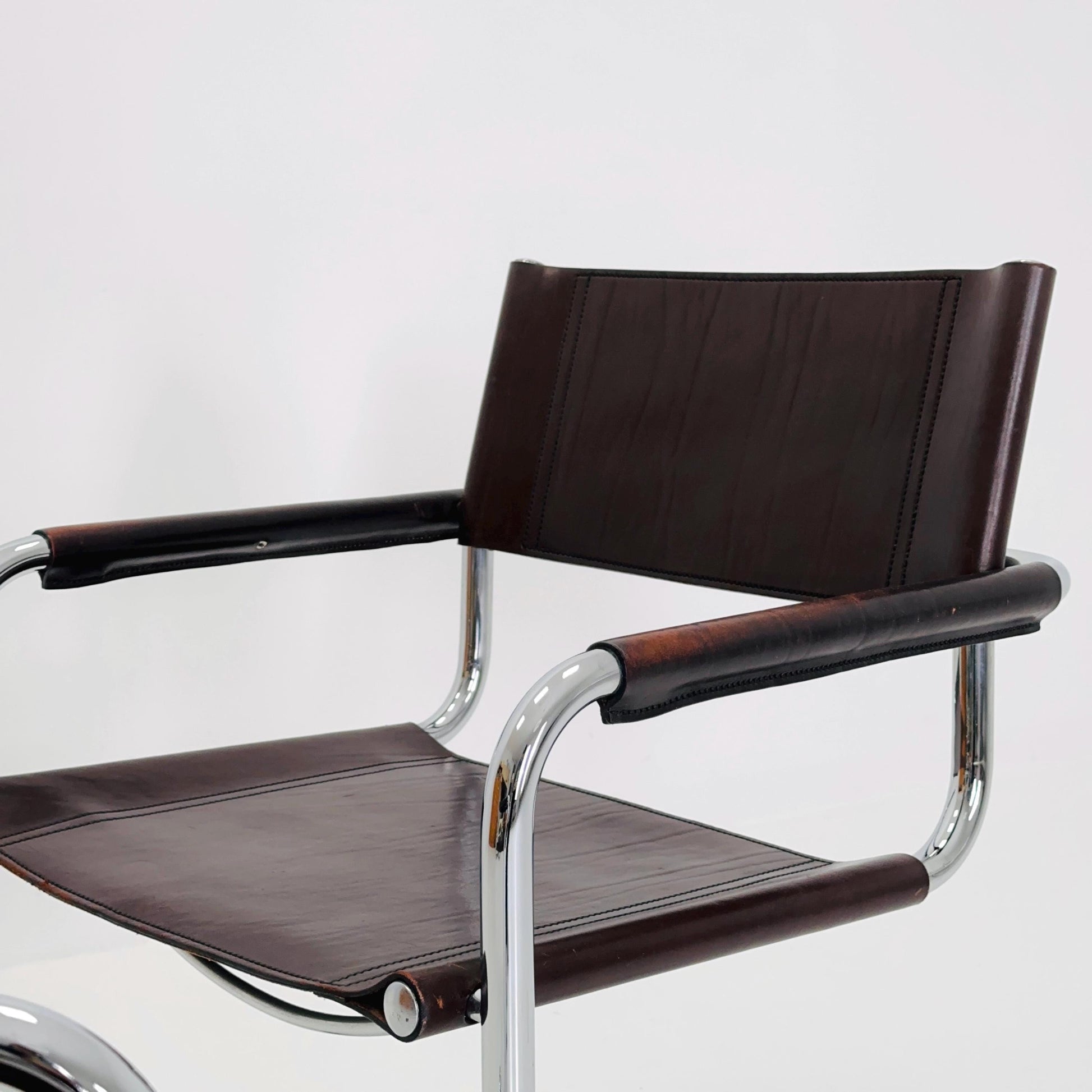 set of 2 Mid century Bauhaus B34 brown leather cantilevered chairs by Mart Stam for Jox Interni italy 1980s