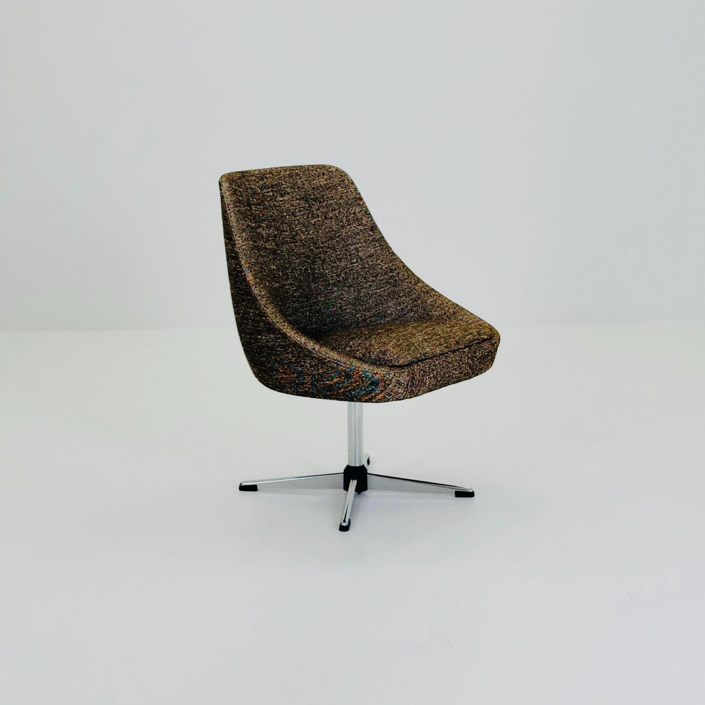 Mid Century Modern Brown Swivel Egg Chair – Vintage 1970s Germany