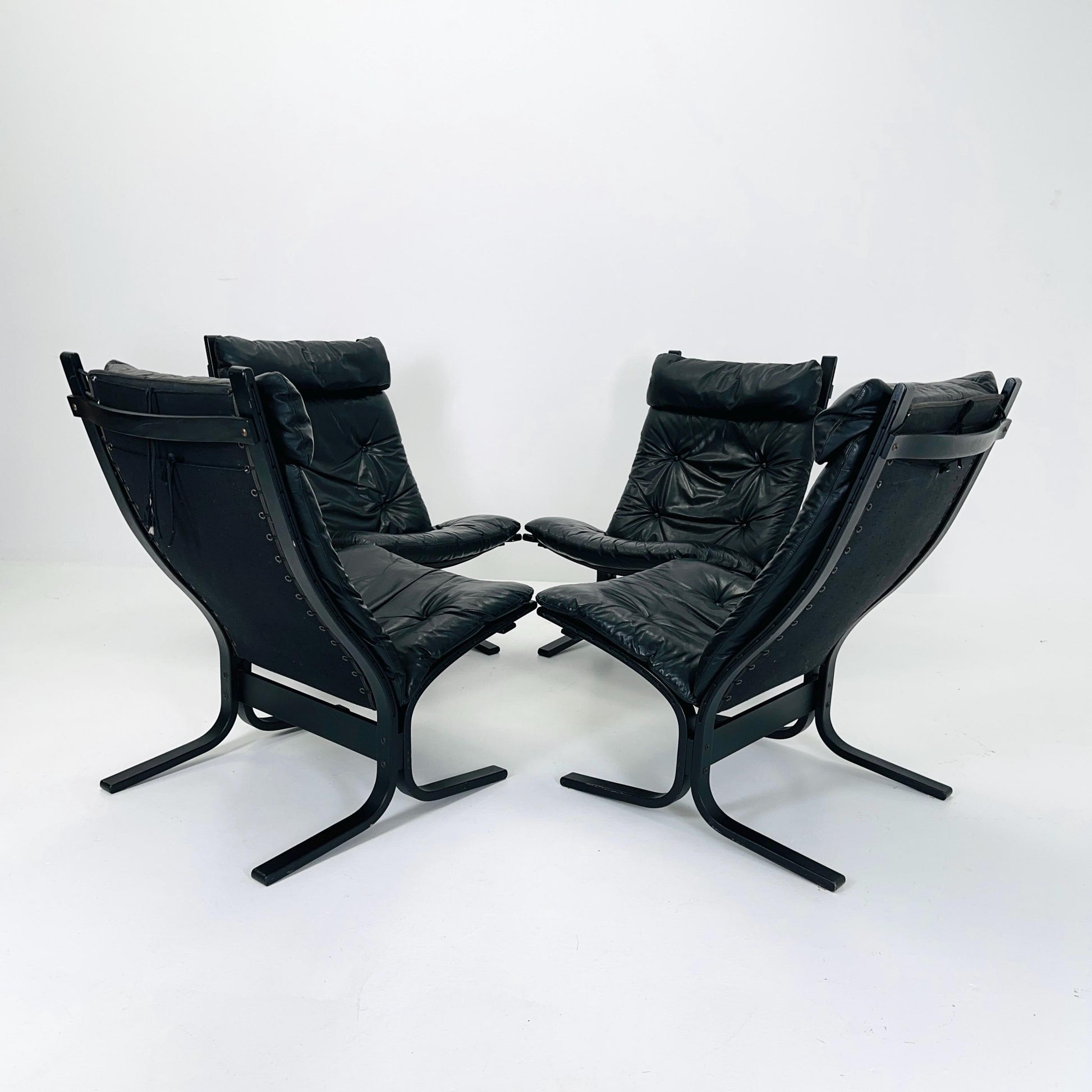 Set of 2 Mid Century “Siesta” lounge chair by Ingmar Relling, Westnofa Furniture, Norway — Full Black Edition, Leather & Wooden Frame, 1960s
