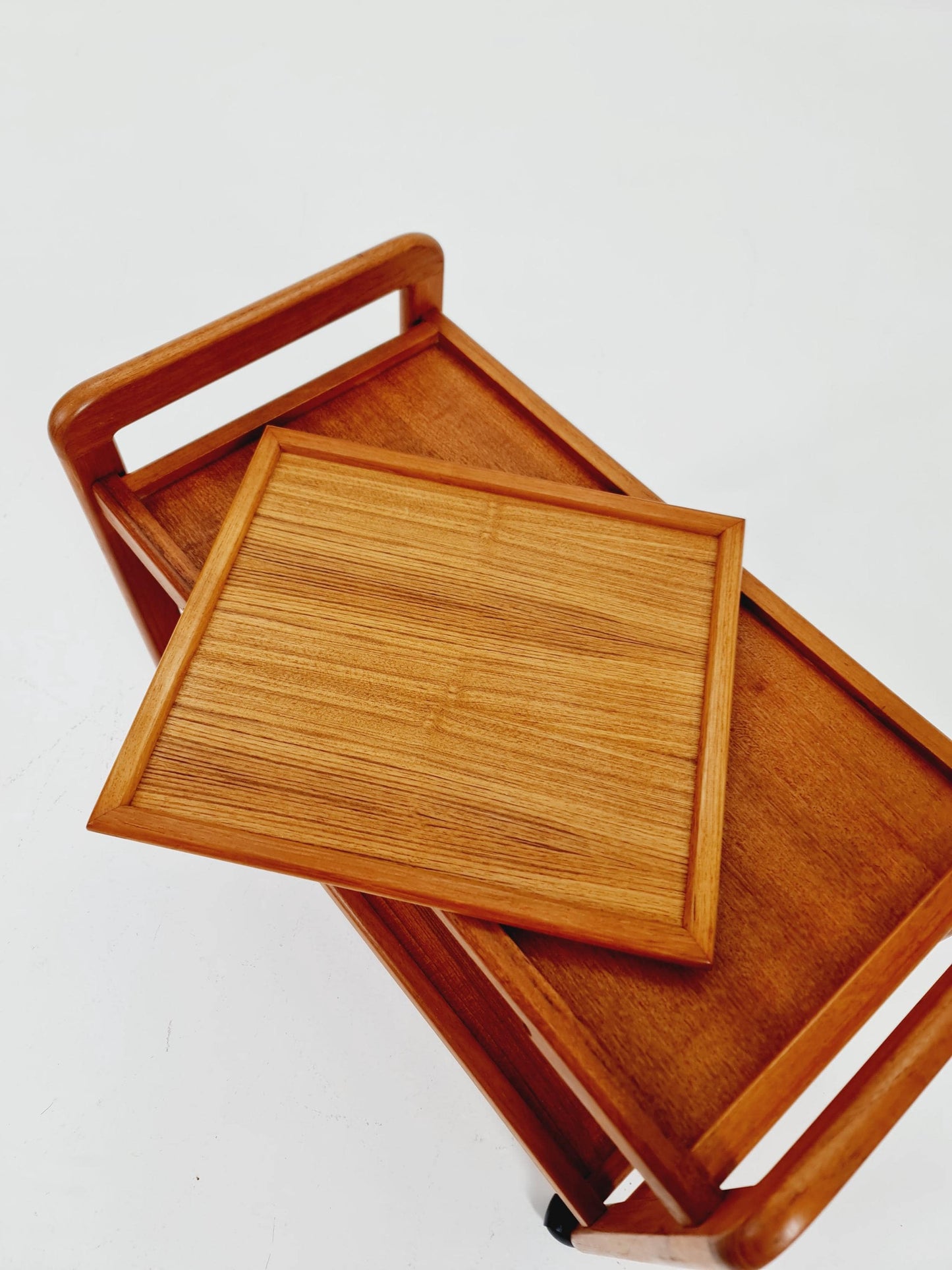 Vintage Danish mid century trolley bar cart in solid teak By Sika Möbler, 1960s