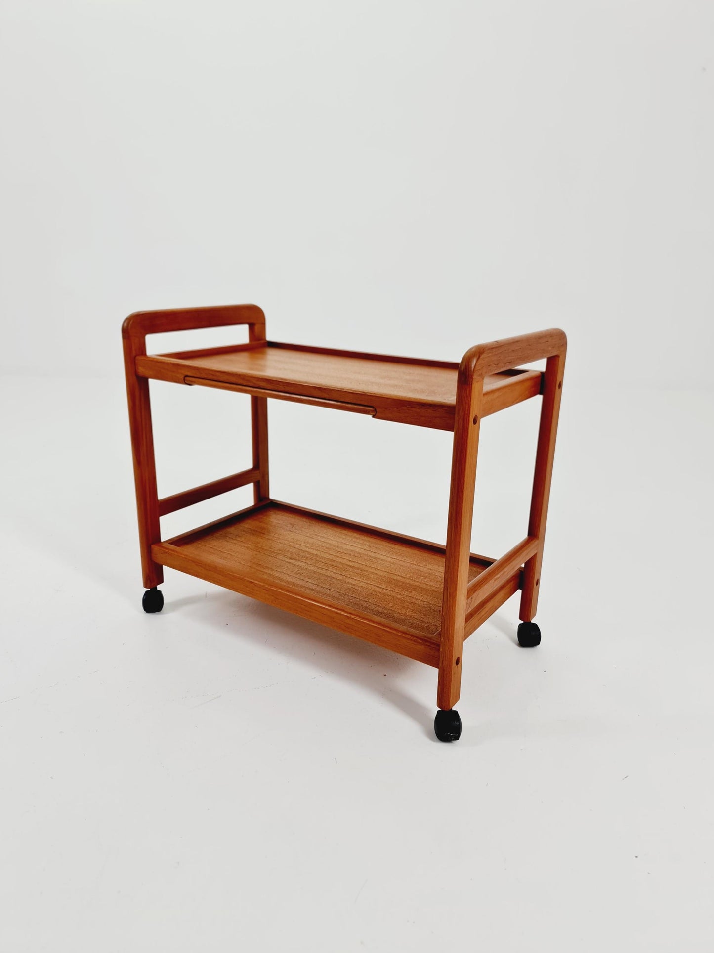 Vintage Danish mid century trolley bar cart in solid teak By Sika Möbler, 1960s
