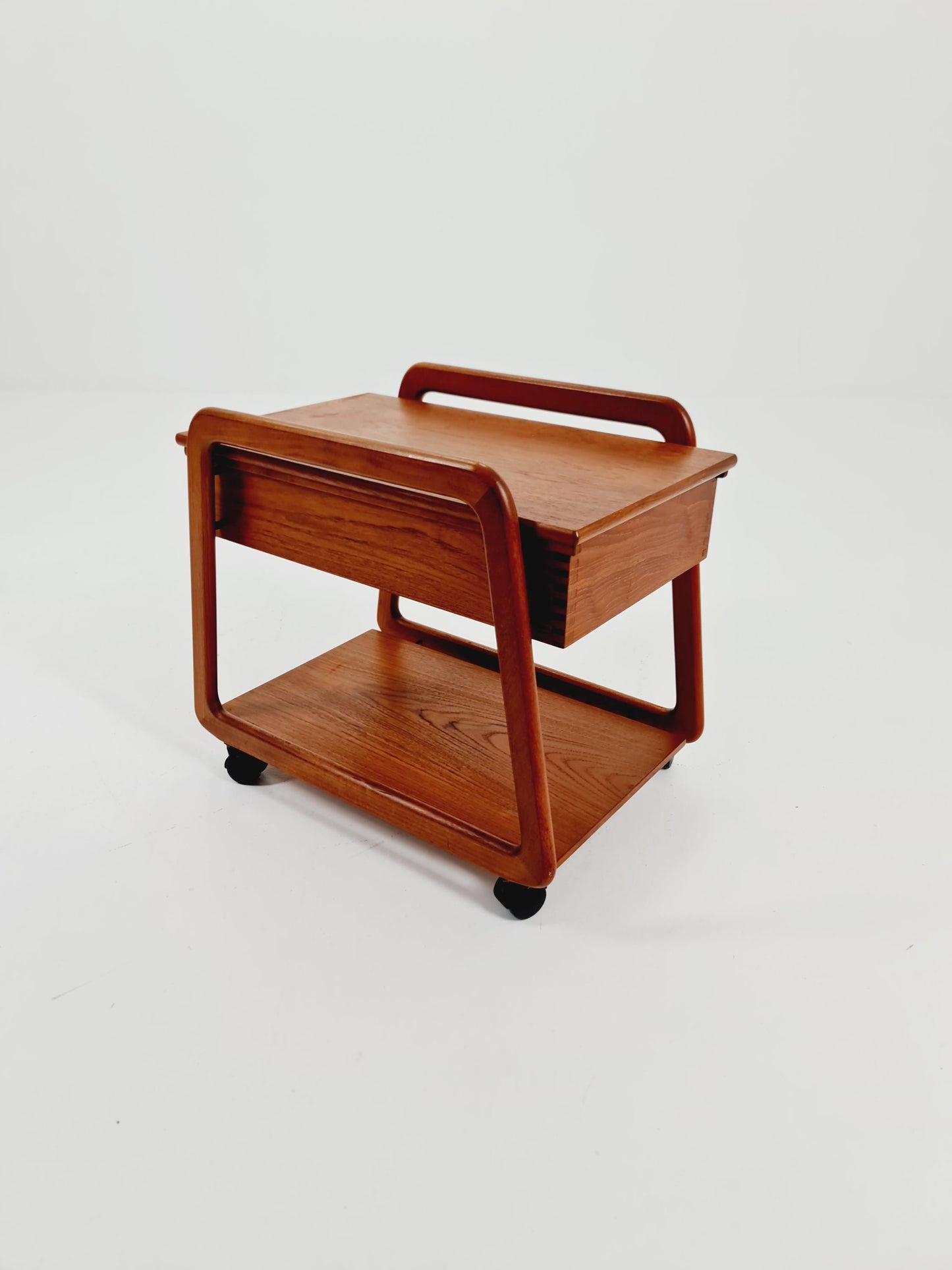 Vintage mid century danish trolley in solid teak/ bar cart By Salling Stolefabrik, 1960s