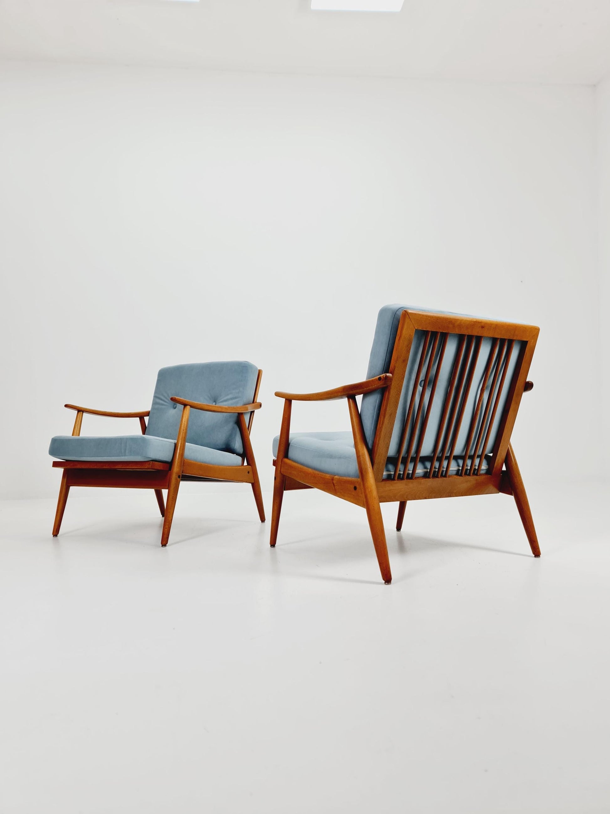 Mid-century pair of German lounge armchair, 1960s