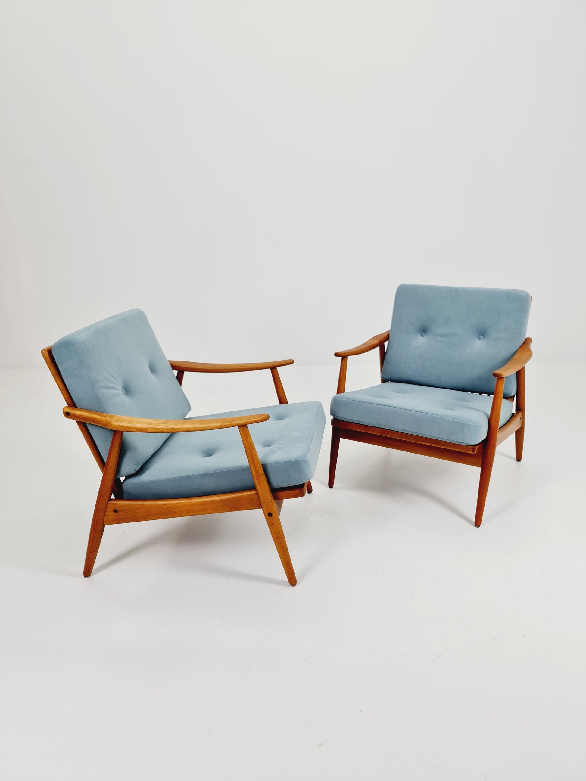 Mid-century pair of German lounge armchair, 1960s