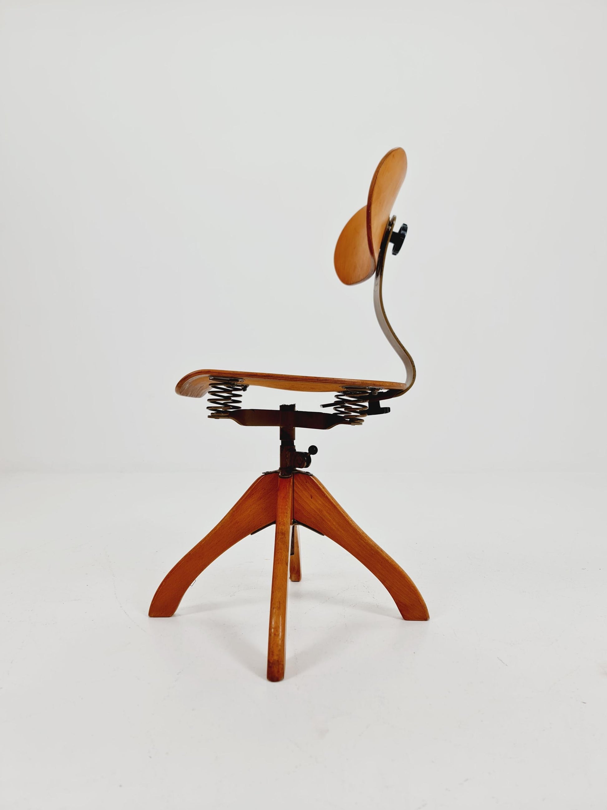 Bauhaus swivel office chair in solid wood By Polster Gleich ,1930s