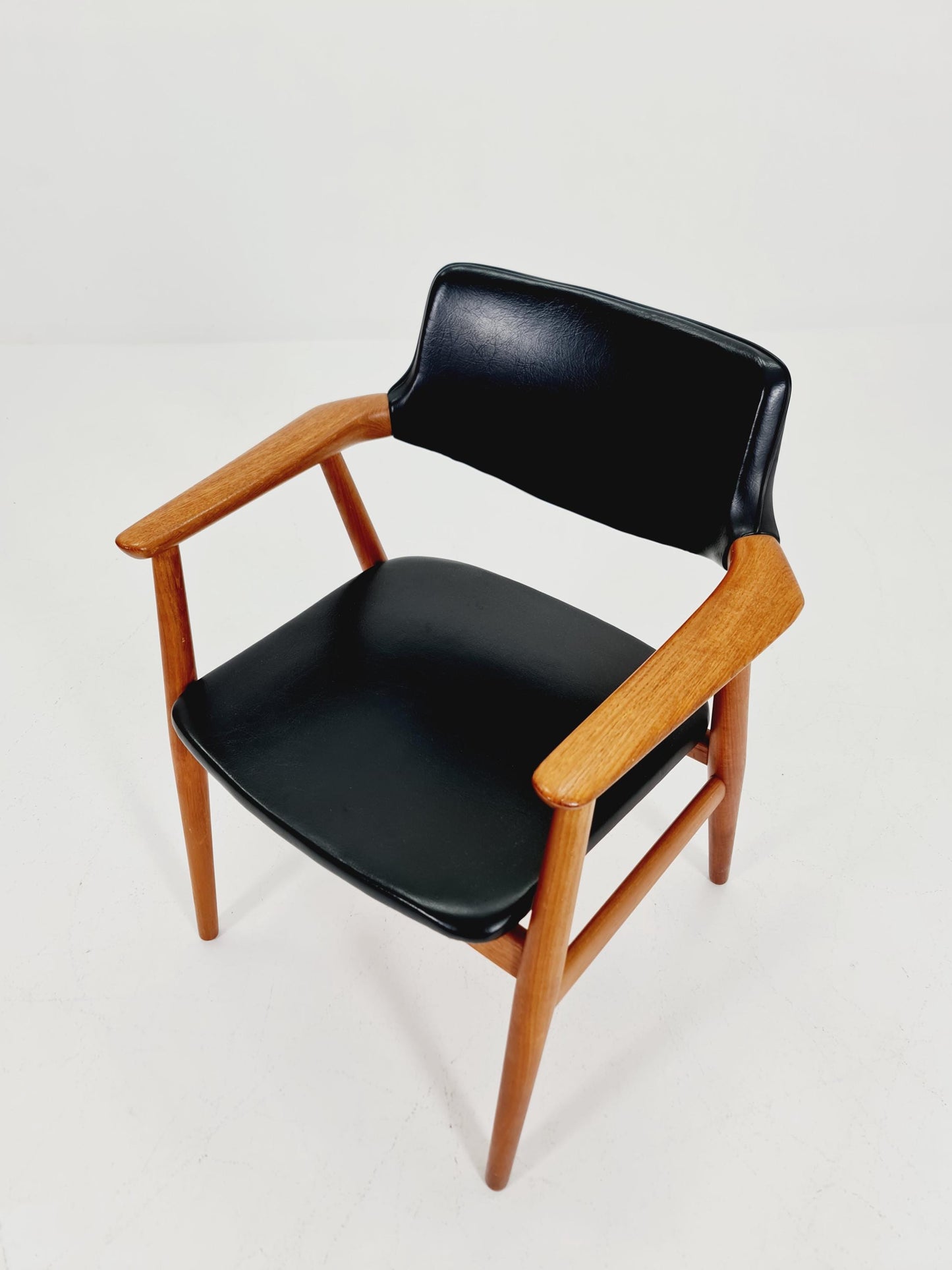 Mid century Danish Teak armchair by ERIK KIRKEGAARD for Glostrup from the 60s