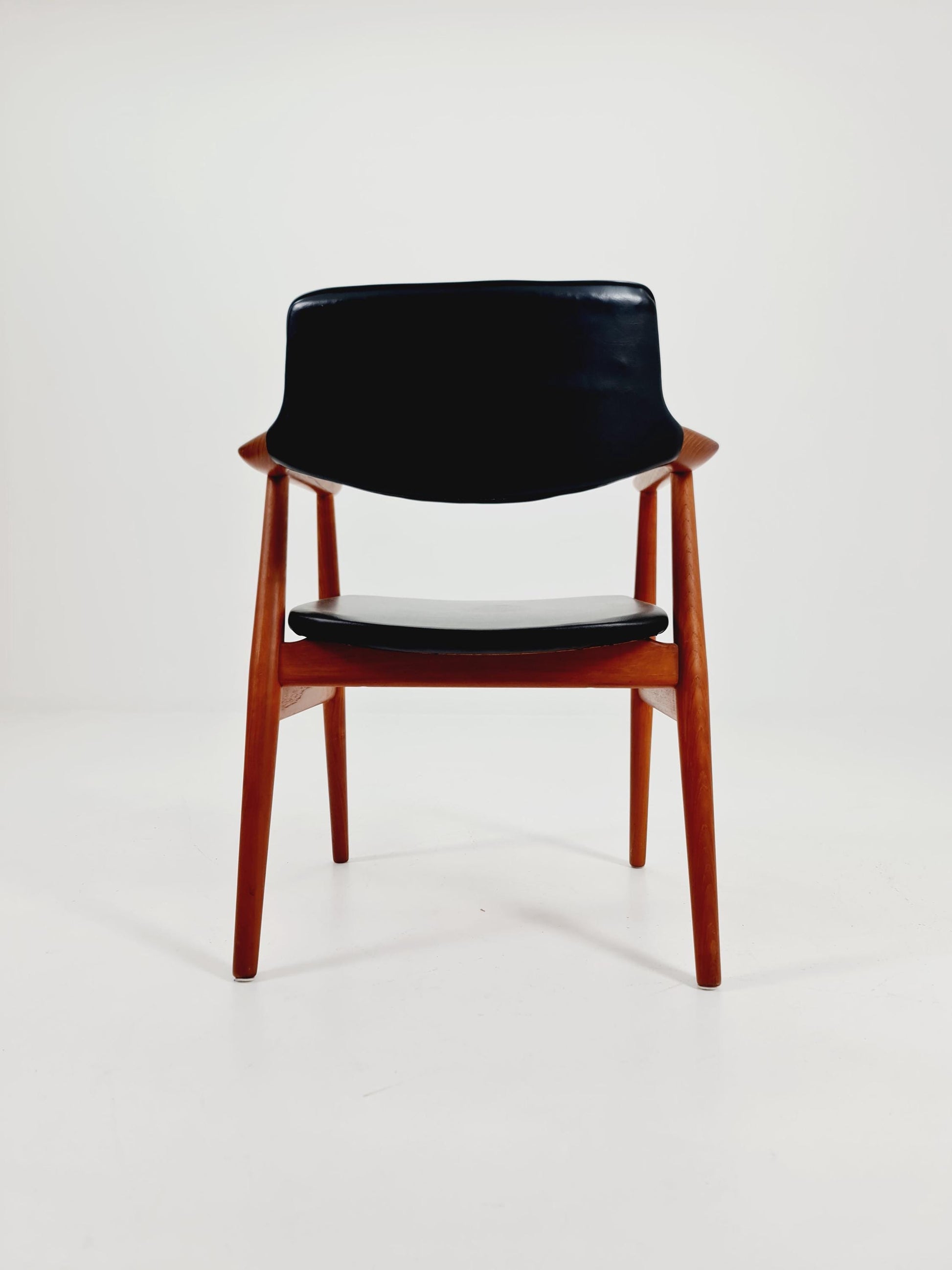 Mid century Danish Teak armchair by ERIK KIRKEGAARD for Glostrup from the 60s