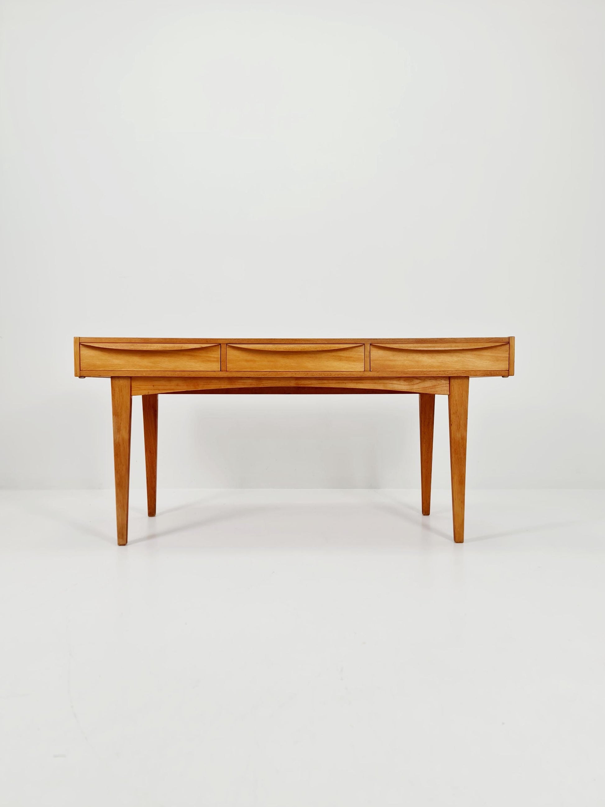 Mid century vintage desk German desk by Hellerau serie 602 1950s
