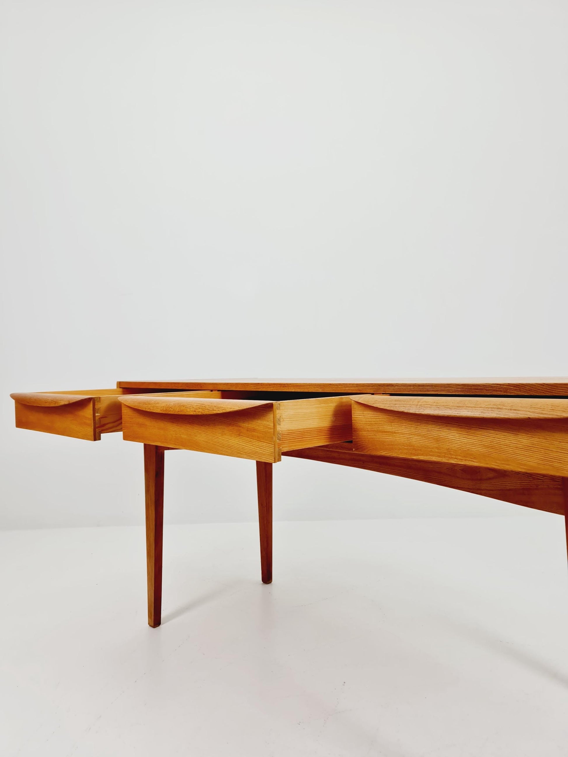 Mid century vintage desk German desk by Hellerau serie 602 1950s