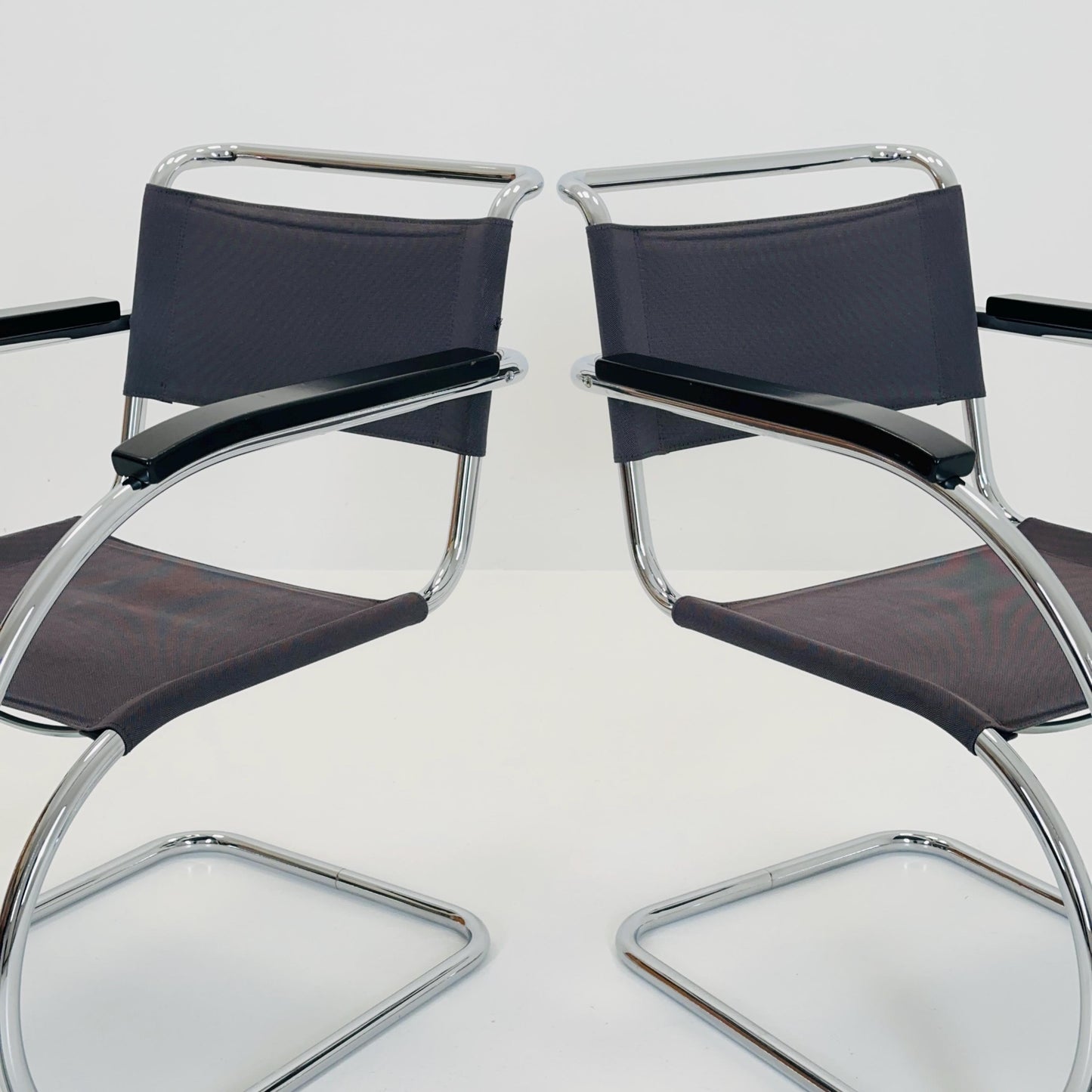 Set of Two S533 /MR20 Armchairs by Ludwig Mies van der Rohe for Thonet, 1980s — Bauhaus Design, Germany