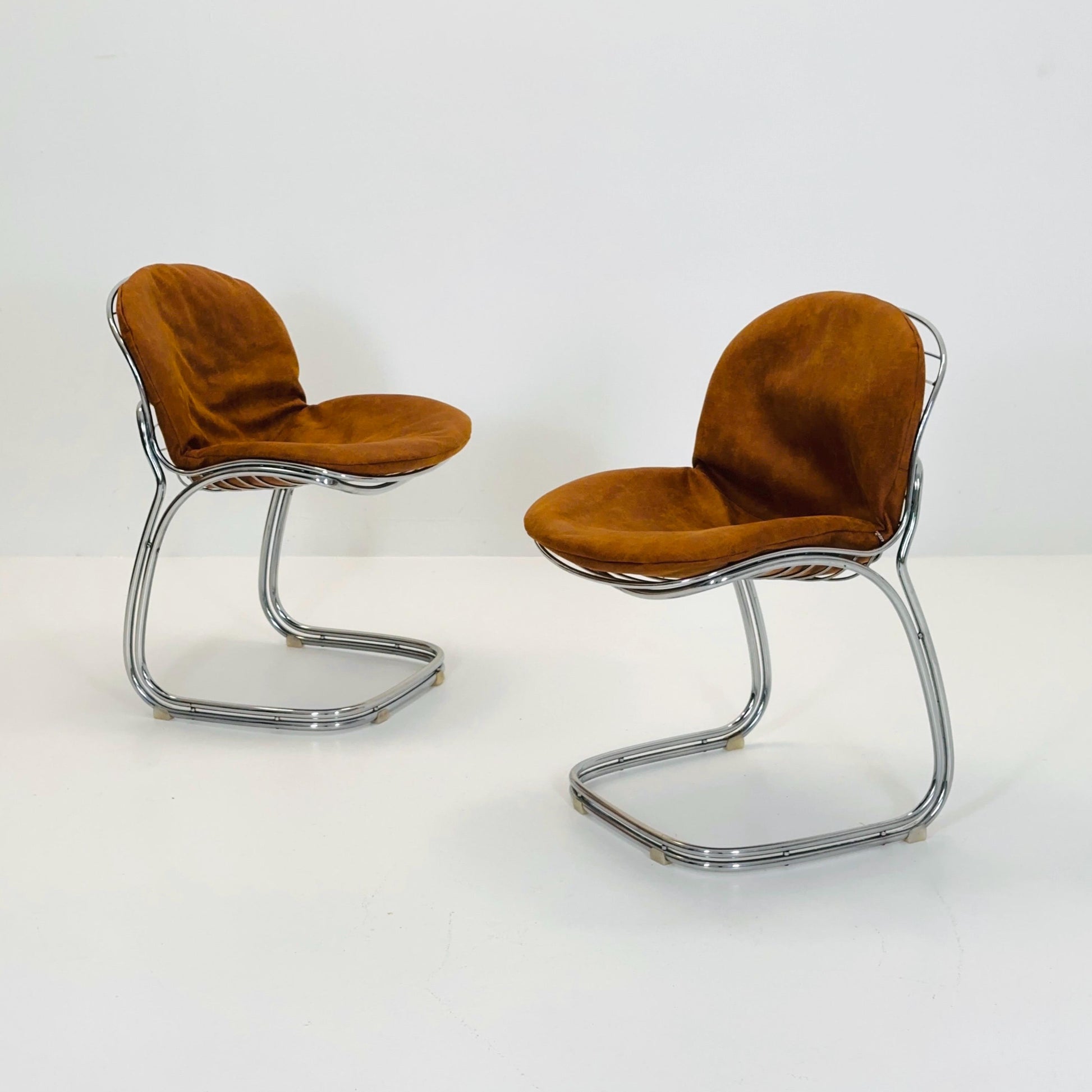 Set of 2 Mid century Bauhaus Sabrina dining chairs by Gaston’s Rinaldi for Rima ,1970s Italy