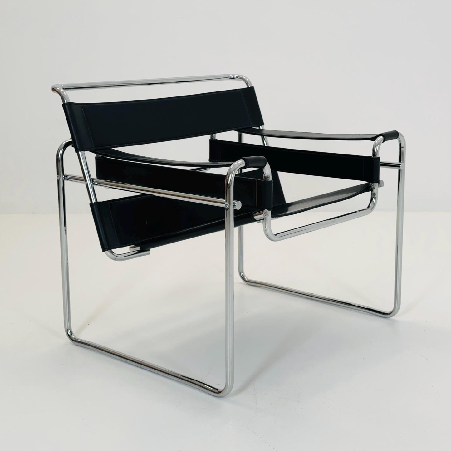 Mid century black B3 WASSILY Bauhaus Lounge armchair by Marcel Brauer 1980s Italy