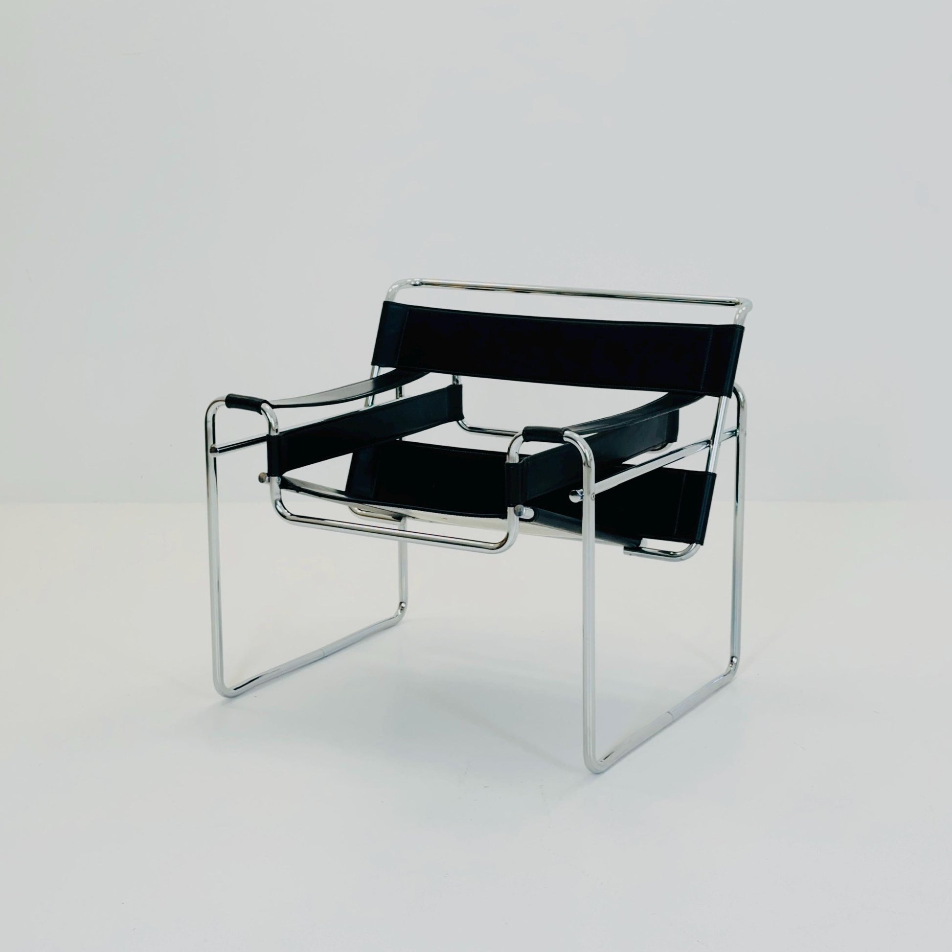 Mid century black B3 WASSILY Bauhaus Lounge armchair by Marcel Brauer 1980s Italy