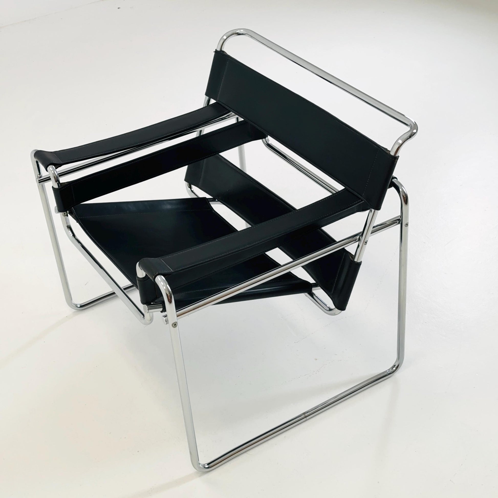 Mid century black B3 WASSILY Bauhaus Lounge armchair by Marcel Brauer 1980s Italy