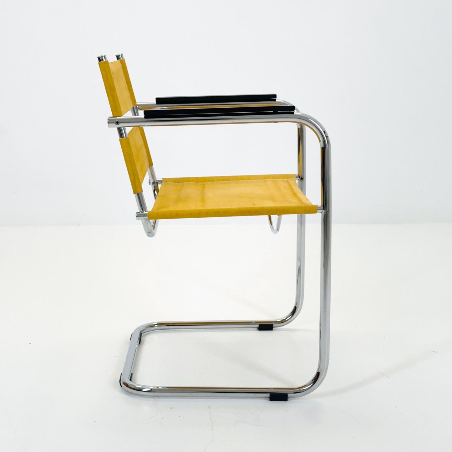 Rare Mid-Century Bauhaus Cantilever Armchair D33 by Tecta Germany 1960s