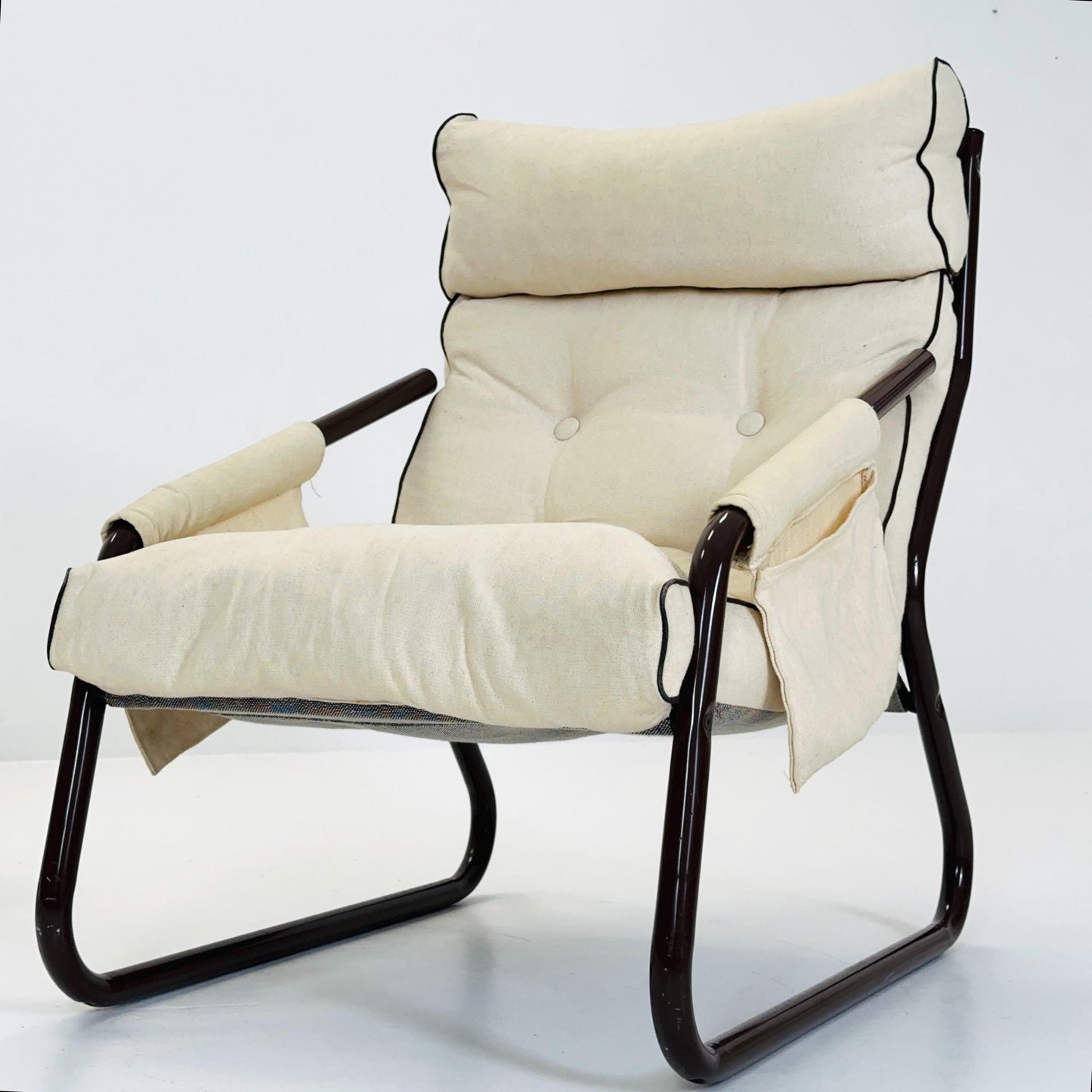 Set of 2 Rare 1970s IKEA Lounge Chairs by Gillis Lundgren – White-Beige Fabric MCM Armchairs with Magazine Pockets Sweden 1980s