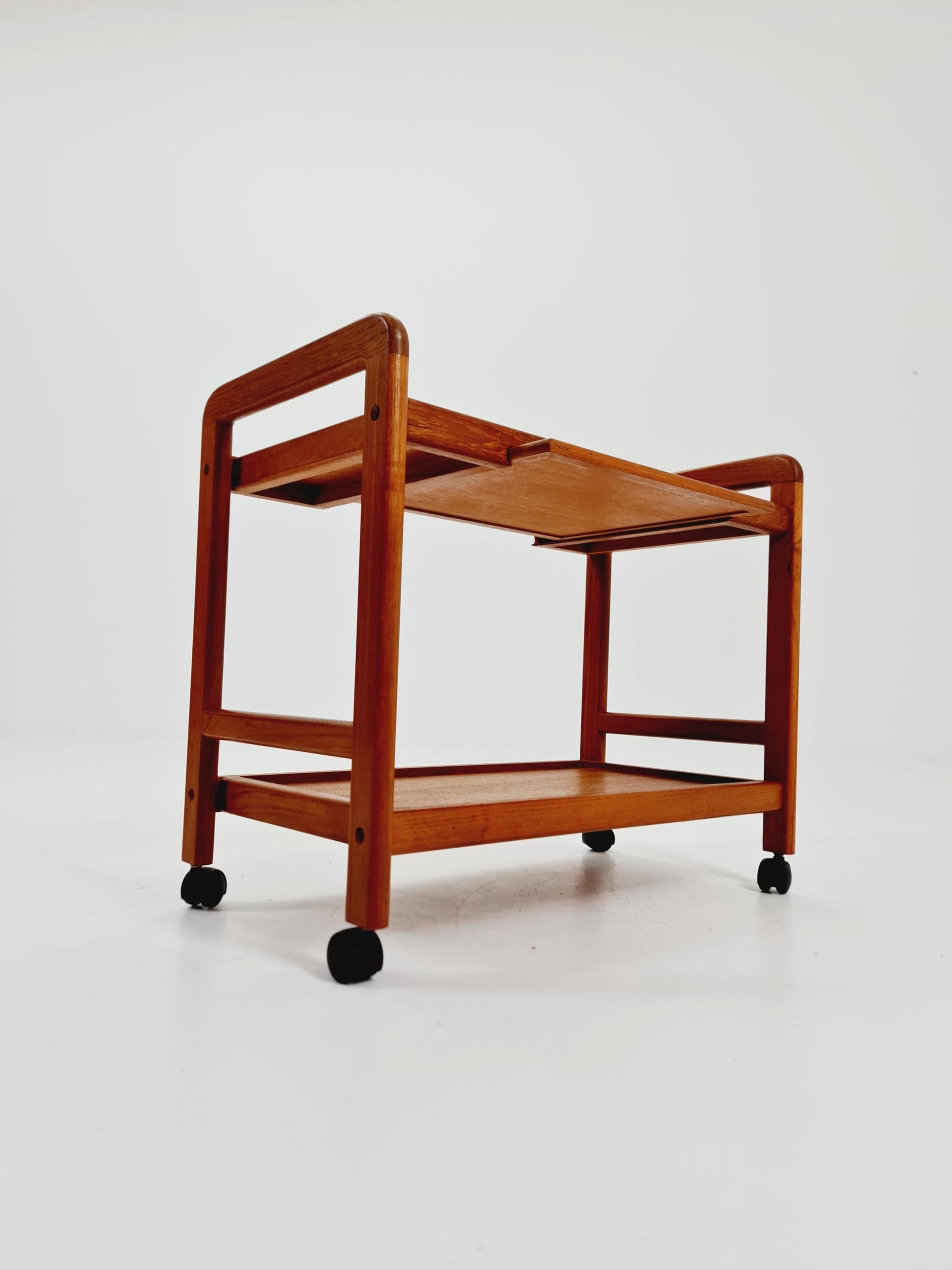 Vintage Danish mid century trolley bar cart in solid teak By Sika Möbler, 1960s